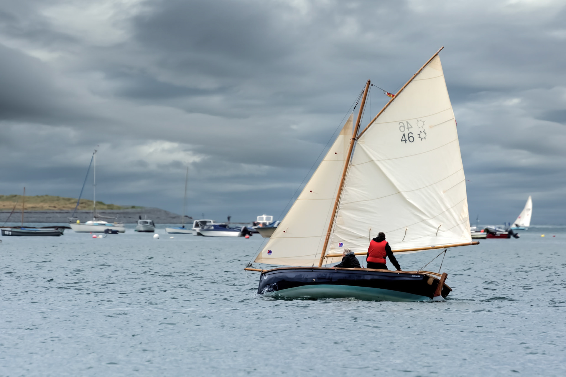 Sailing in the Torridge and Taw Estuary