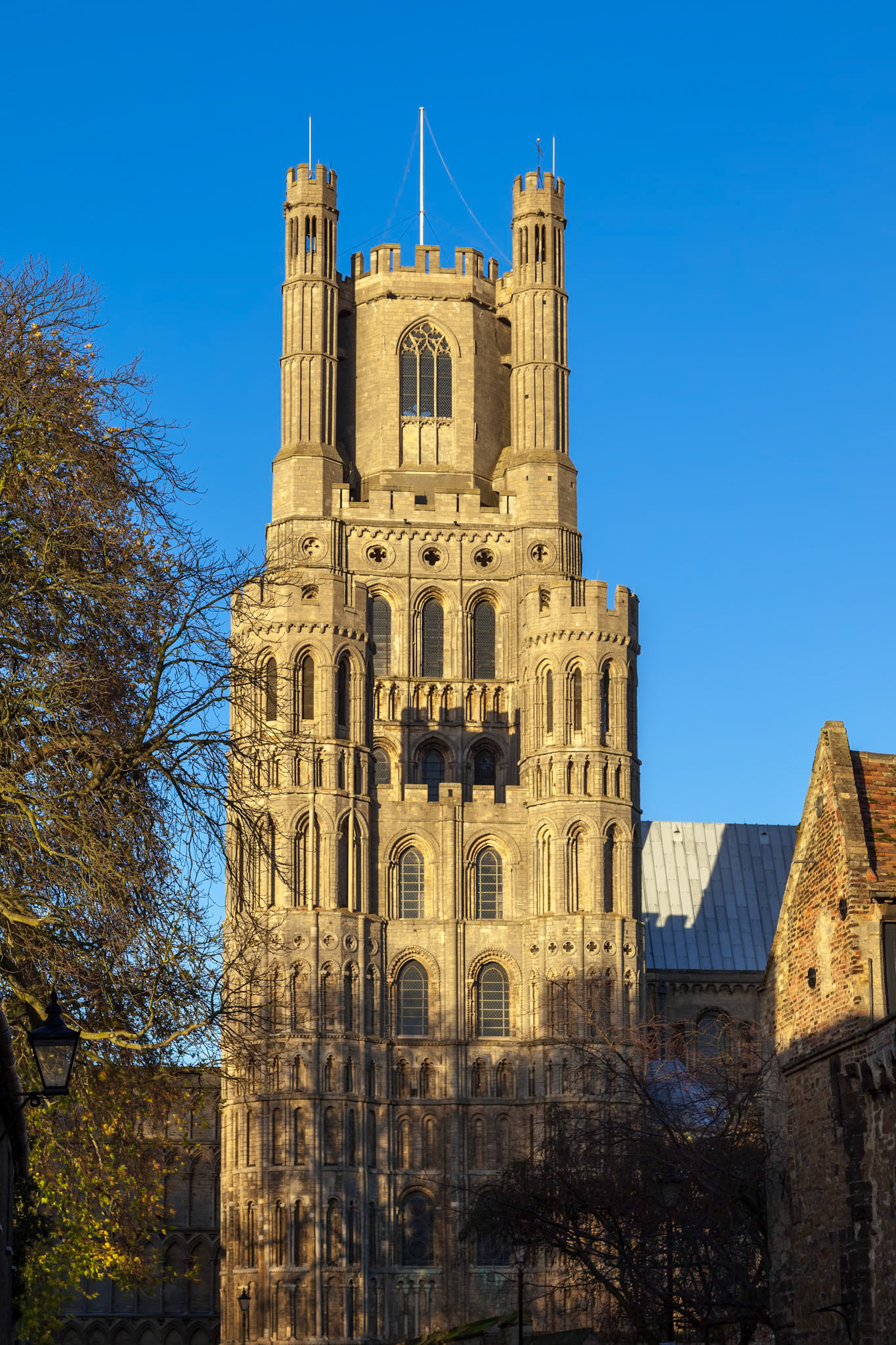 ELY, CAMBRIDGESHIRE/UK - NOVEMBER 23 : Exterior view of Ely Cathedral in Ely on November 23, 2012