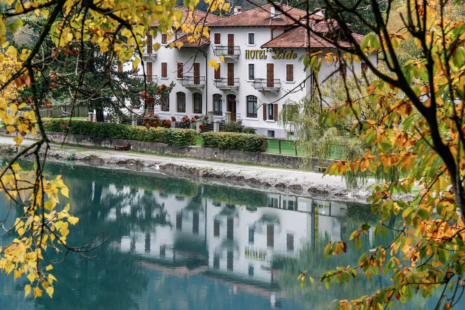 Hotel Lido Pieve di Ledro on the Lakeside of Lago di Ledro