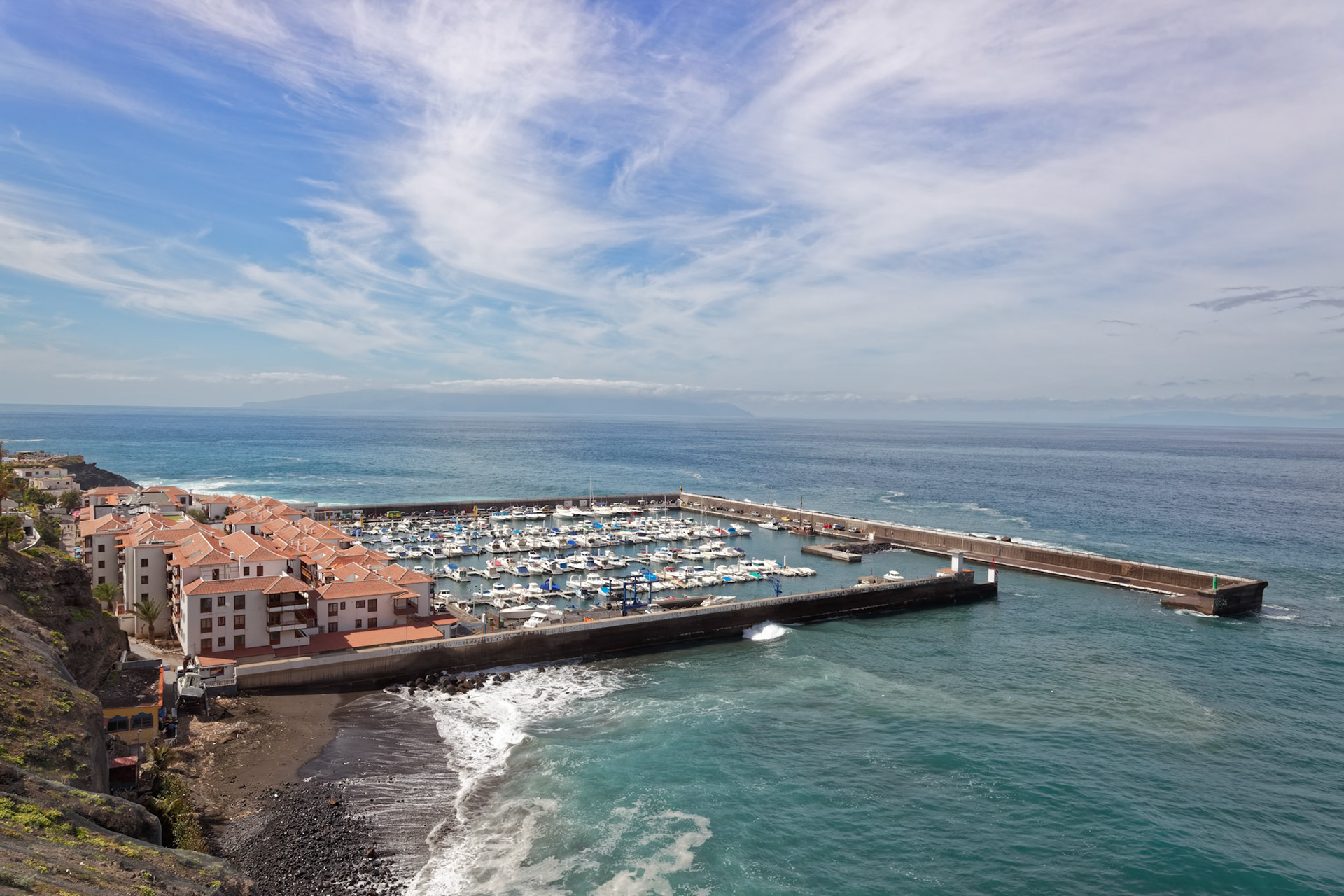 LOS GIGANTES, TENERIFE/SPAIN - FEBRUARY 20 : View of the harbour in Los Gigantes Tenerife on February 20, 2011