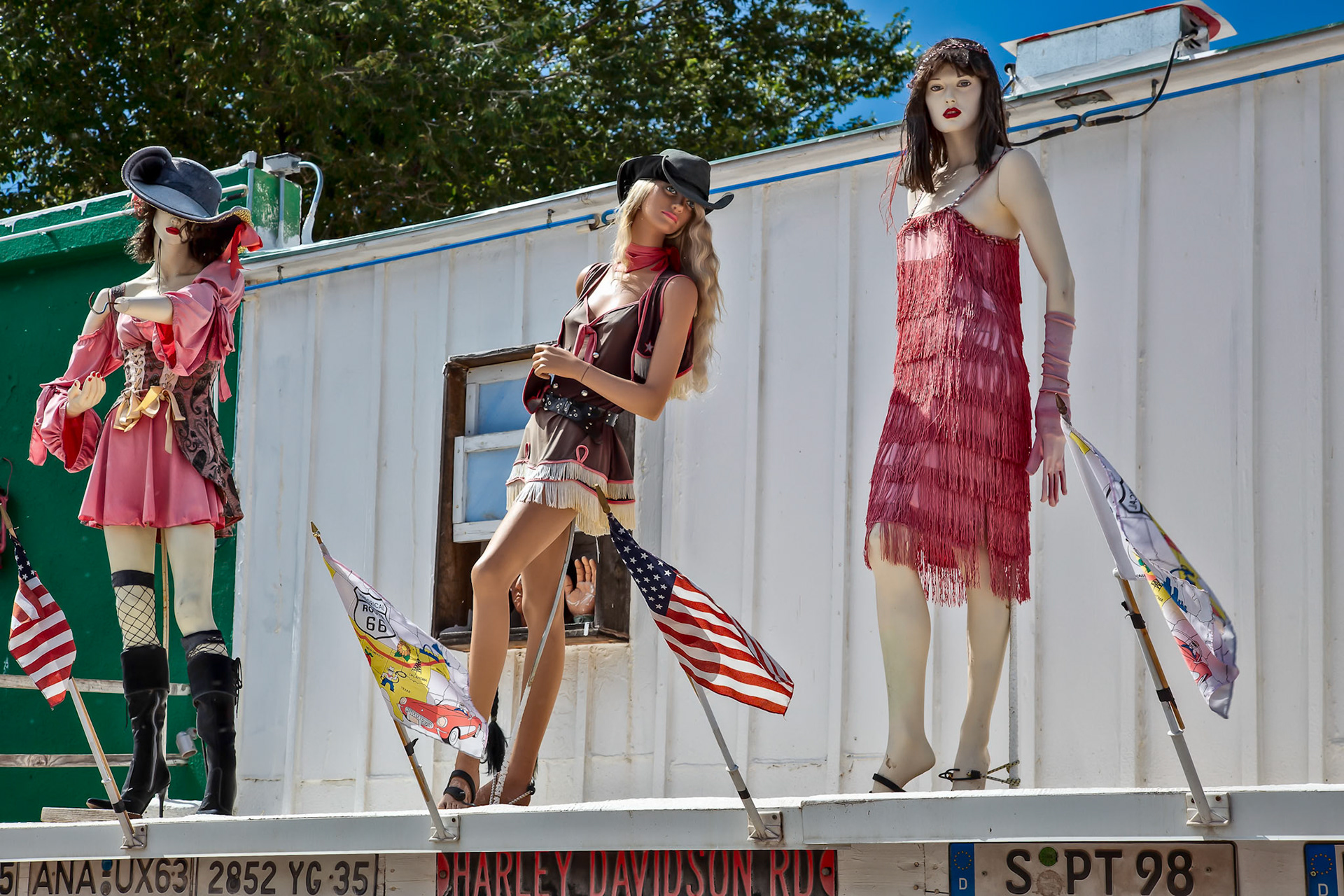 Mannequins on a Roof in Seligman