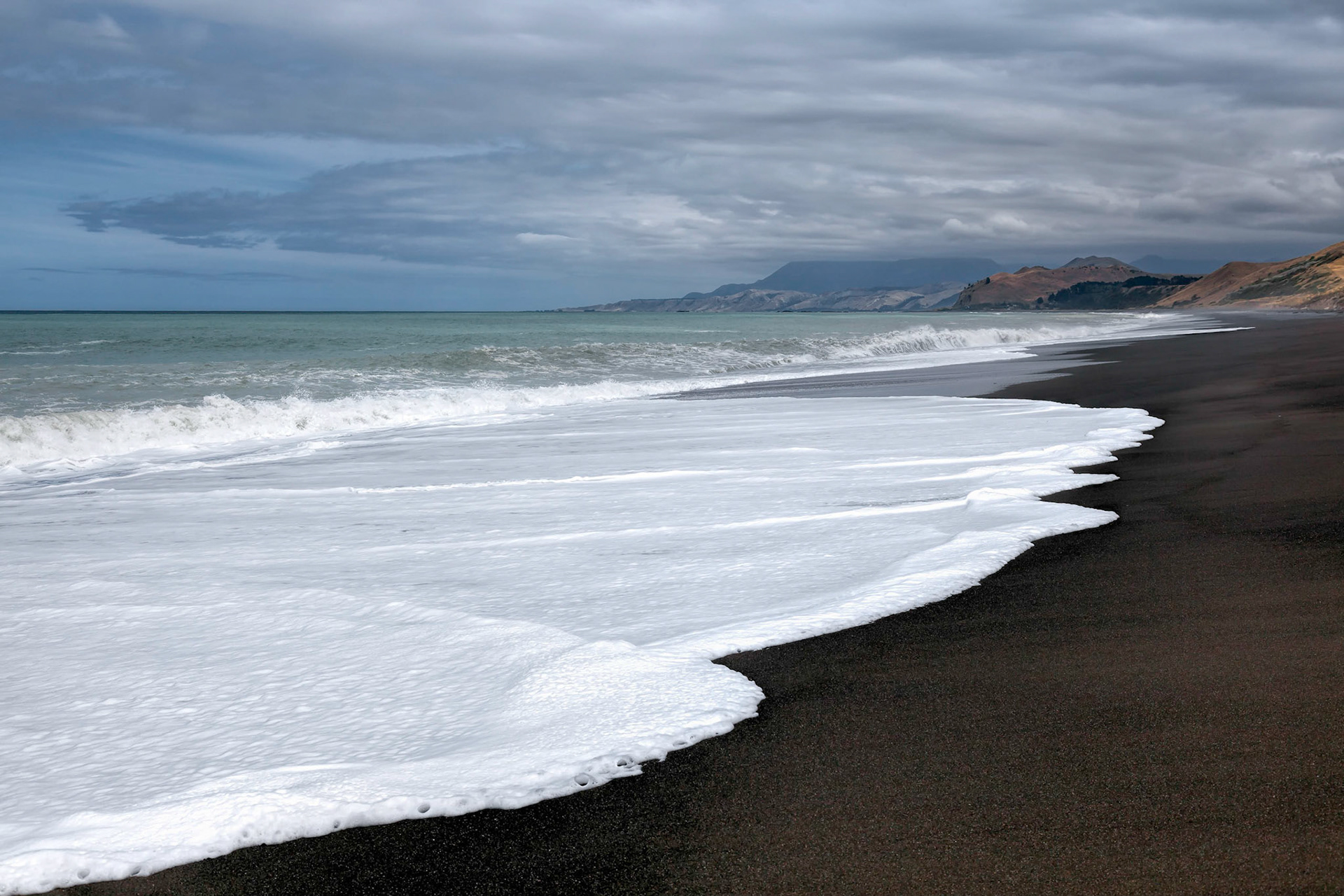 Rarangi Beach