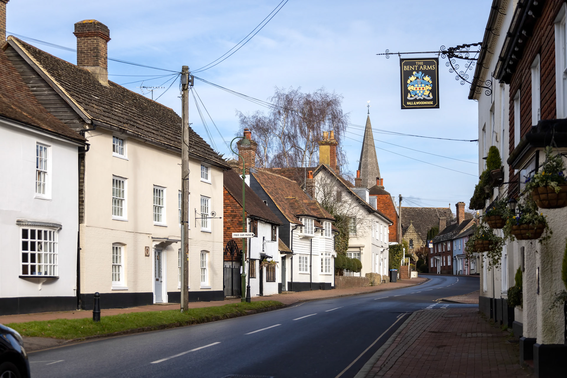 LINDFIELD, WEST SUSSEX, UK - FEBRUARY 01 : View of historical buildings in the village of Lindfield West Sussex on February 01, 2023