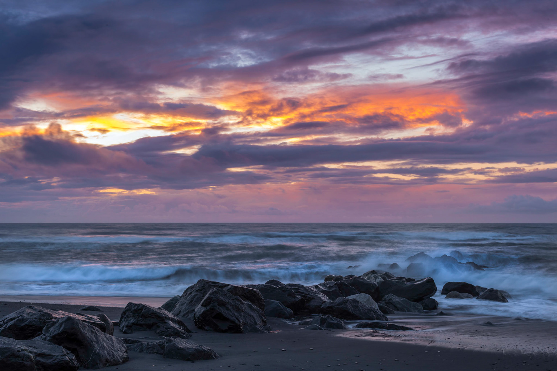 Sunset at Hokitika beach