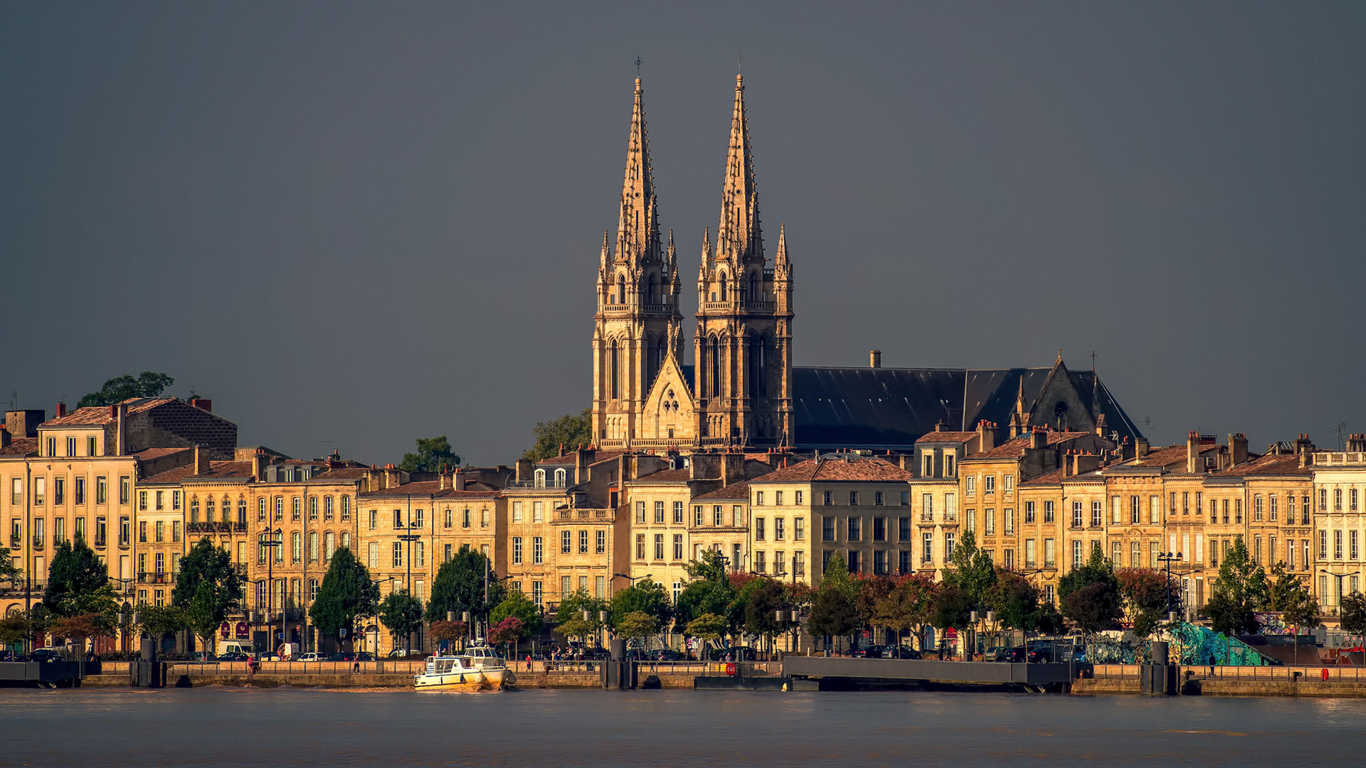 View across the River Garonne towards the Church of St Martial