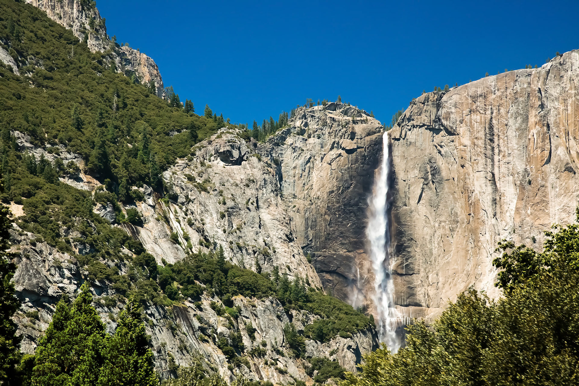 Yosemite Waterfall
