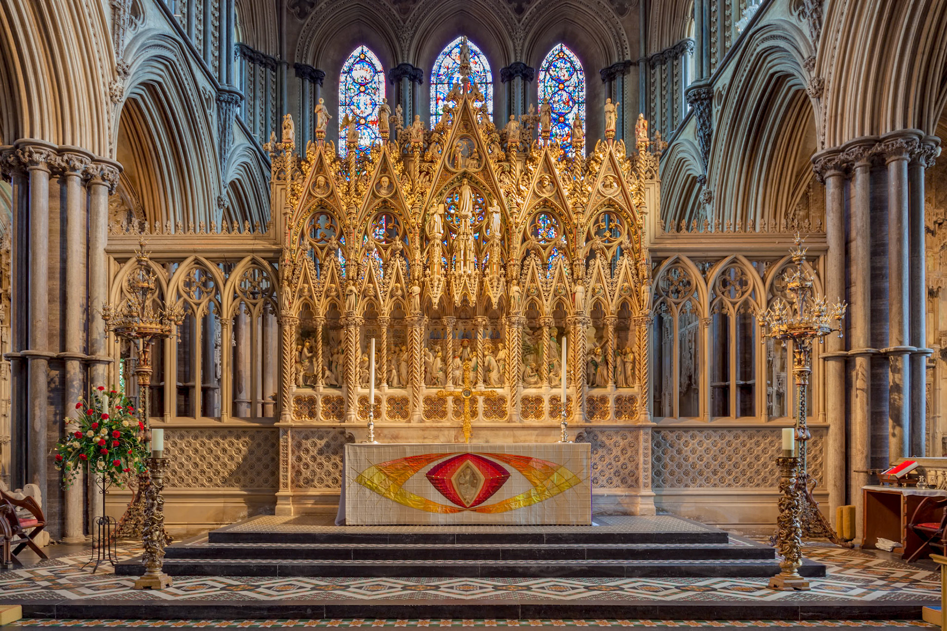 ELY, CAMBRIDGESHIRE/UK - NOVEMBER 24 : Interior view of Ely Cathedral in Ely Cambridgeshire on November 24, 2012