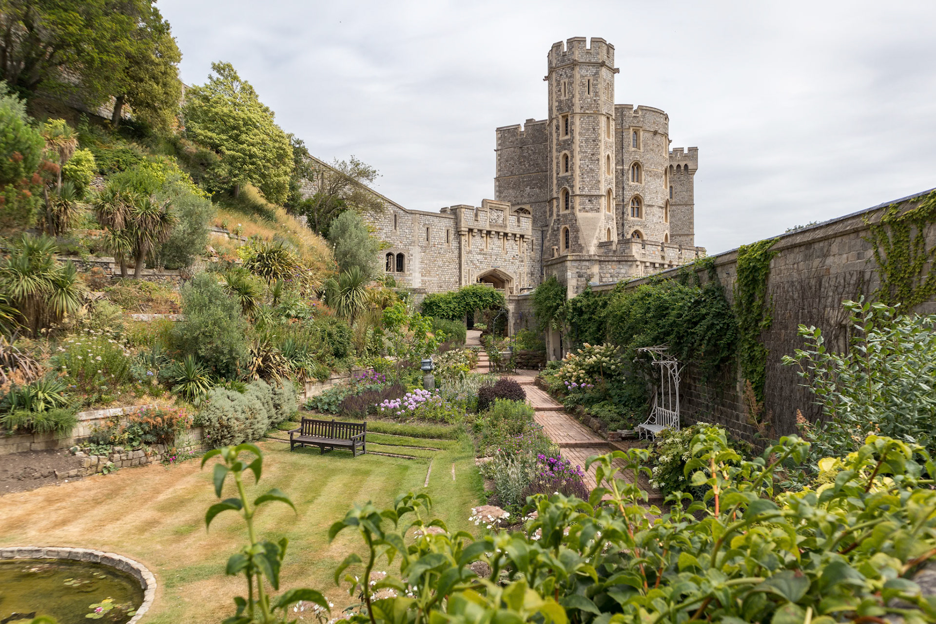 WINDSOR, MAIDENHEAD &amp; WINDSOR/UK - JULY 22 : View of Windsor Castle at Windsor, Maidenhead &amp; Windsor on July 22, 2018