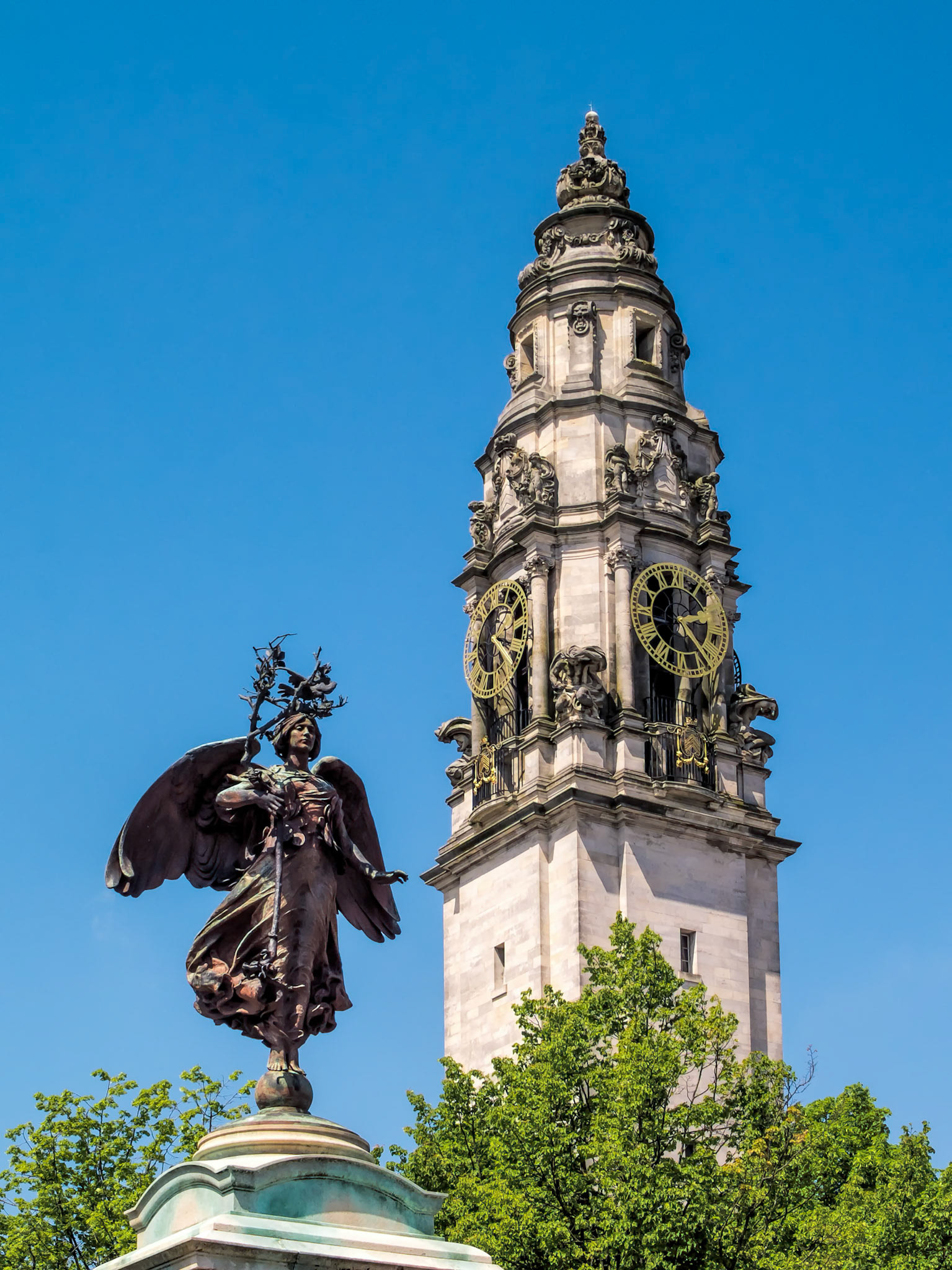 Statue of Peace and Cardiff City Hall