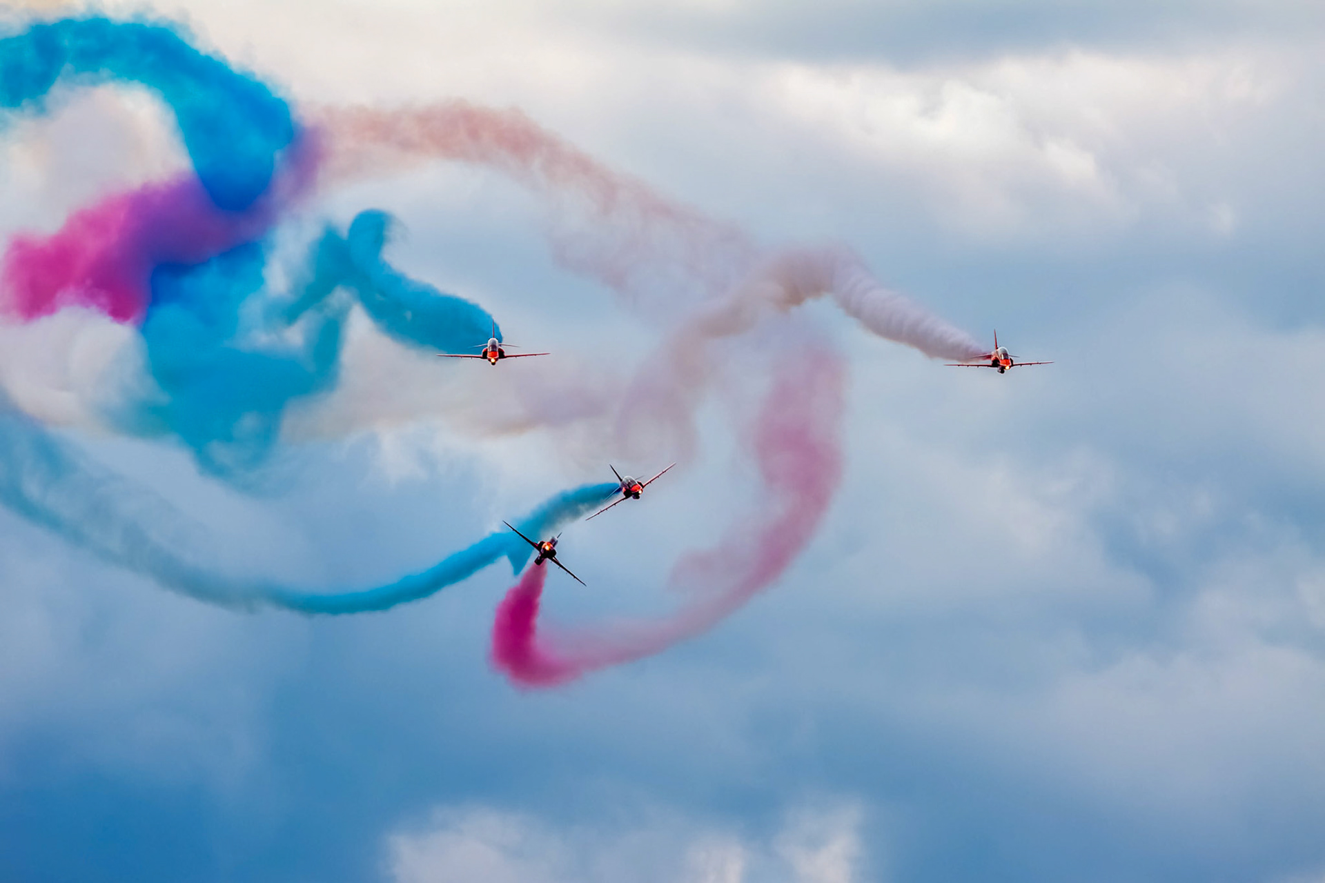 Red Arrows Aerial Display at Biggin Hill Airshow