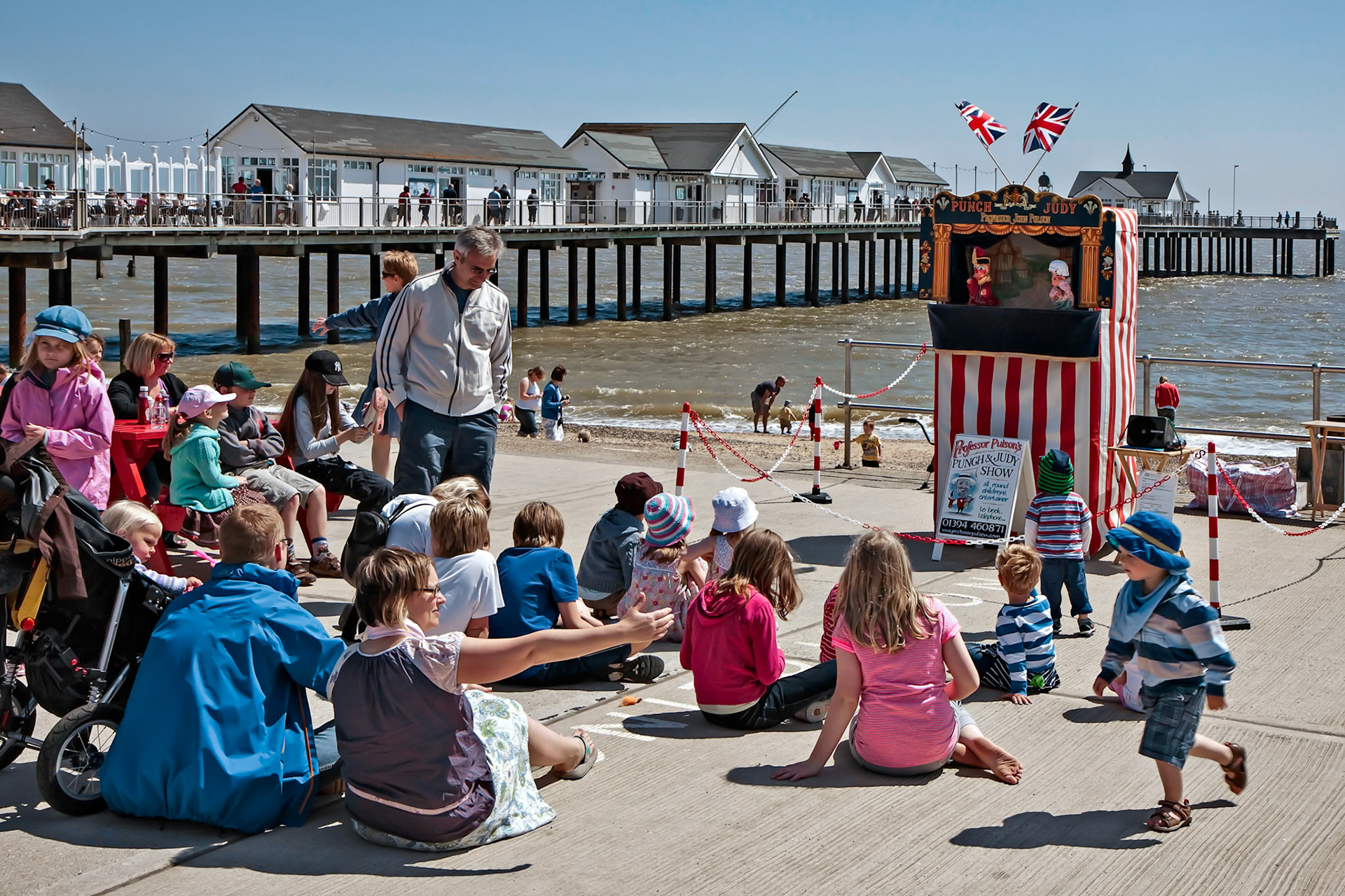 Punch and Judy show in Southwold