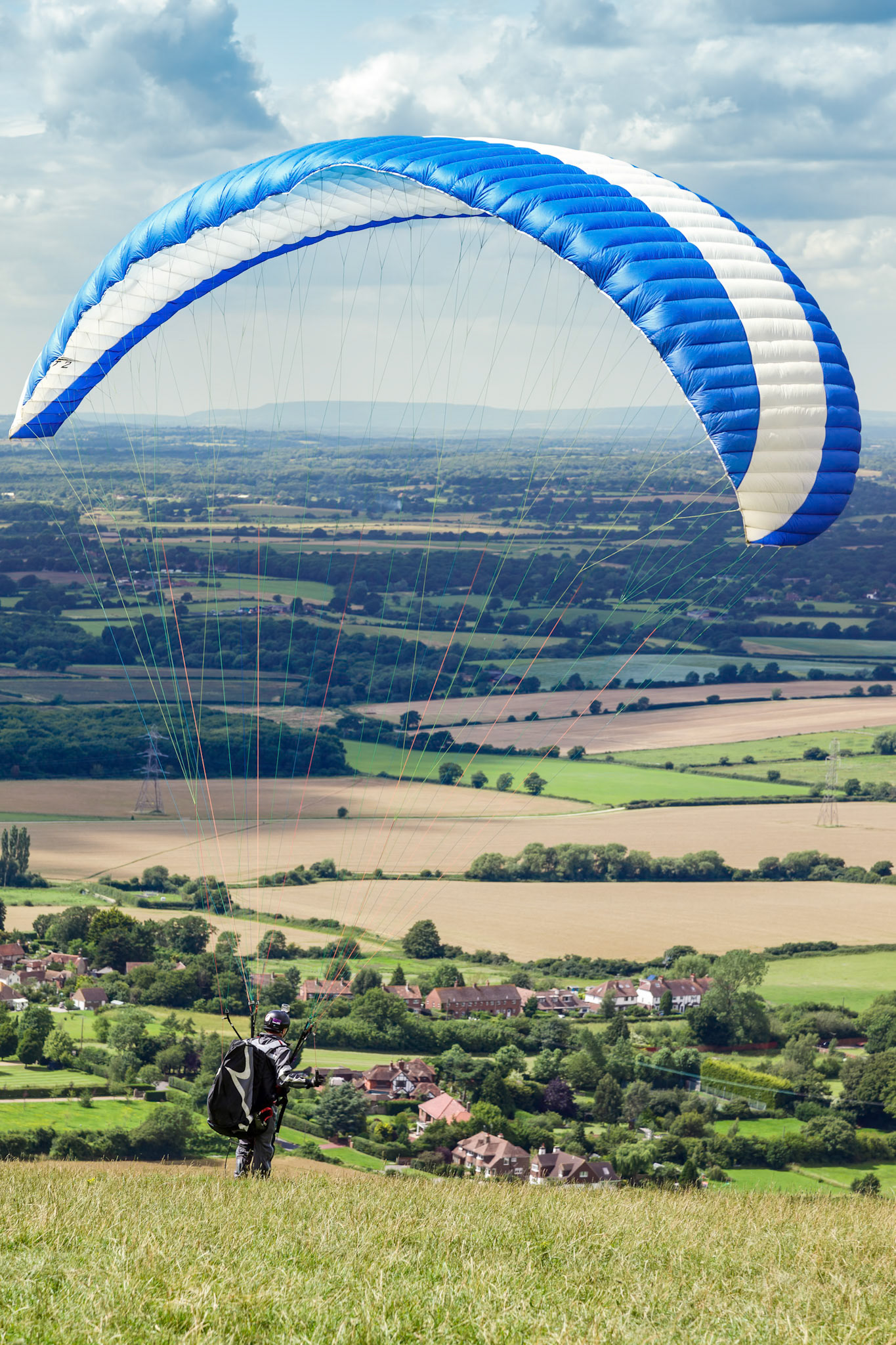 Paragliding at Devil's Dyke