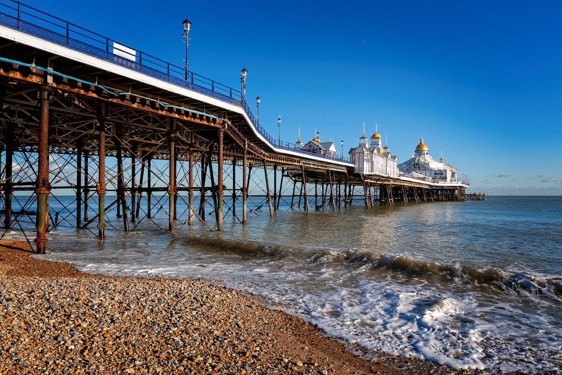 EASTBOURNE, EAST SUSSEX/UK - JANUARY 28 : View of Eastbourne Pier in East Sussex on January 28, 2019