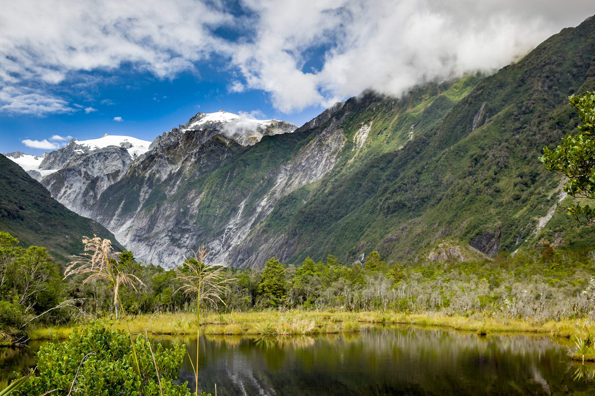 Distant view of the Franz Joseph Glacier in New Zealand