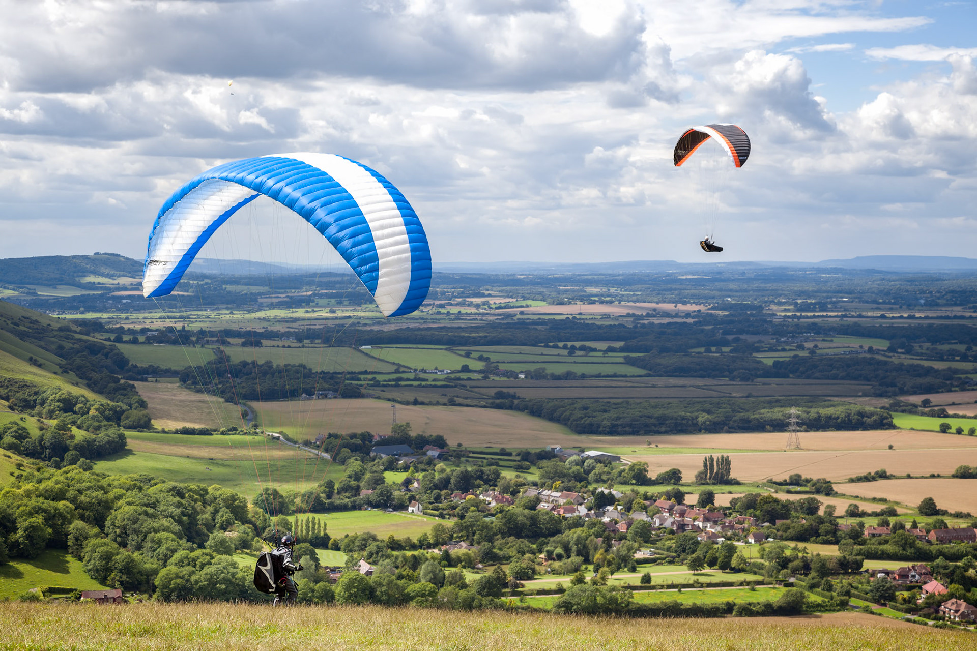 Paragliding at Devil's Dyke