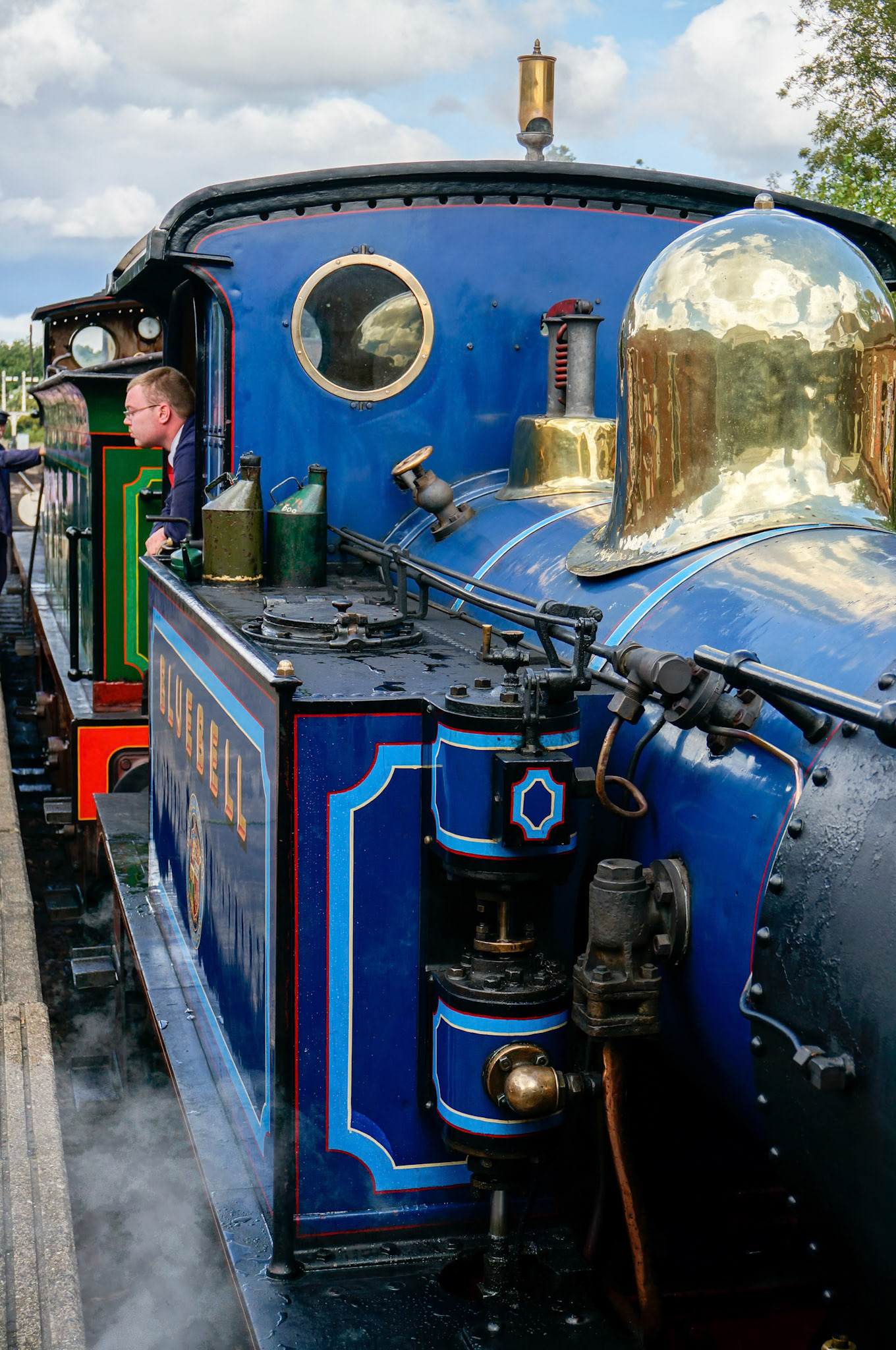 Bluebell steam engine at Sheffield Park station