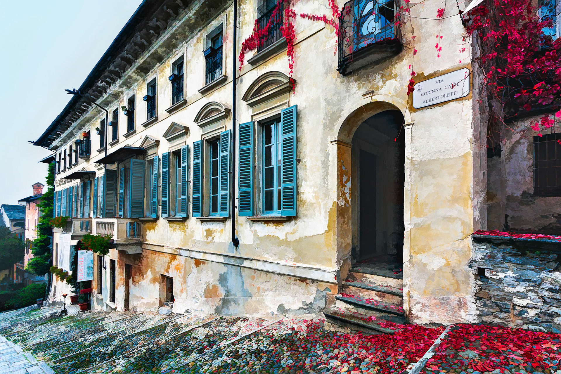 A Building in Via Corinna Caire Albertoletti in Orta San Giulio