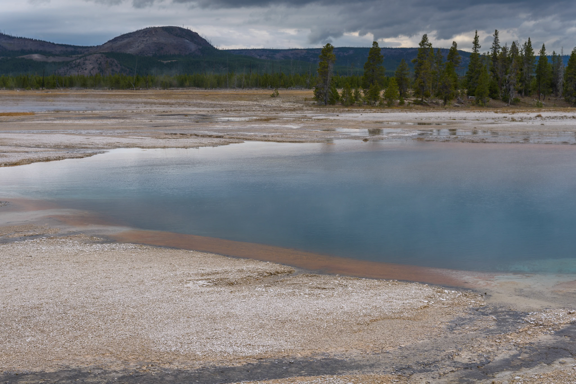 View of the Grand Prismatic Spring