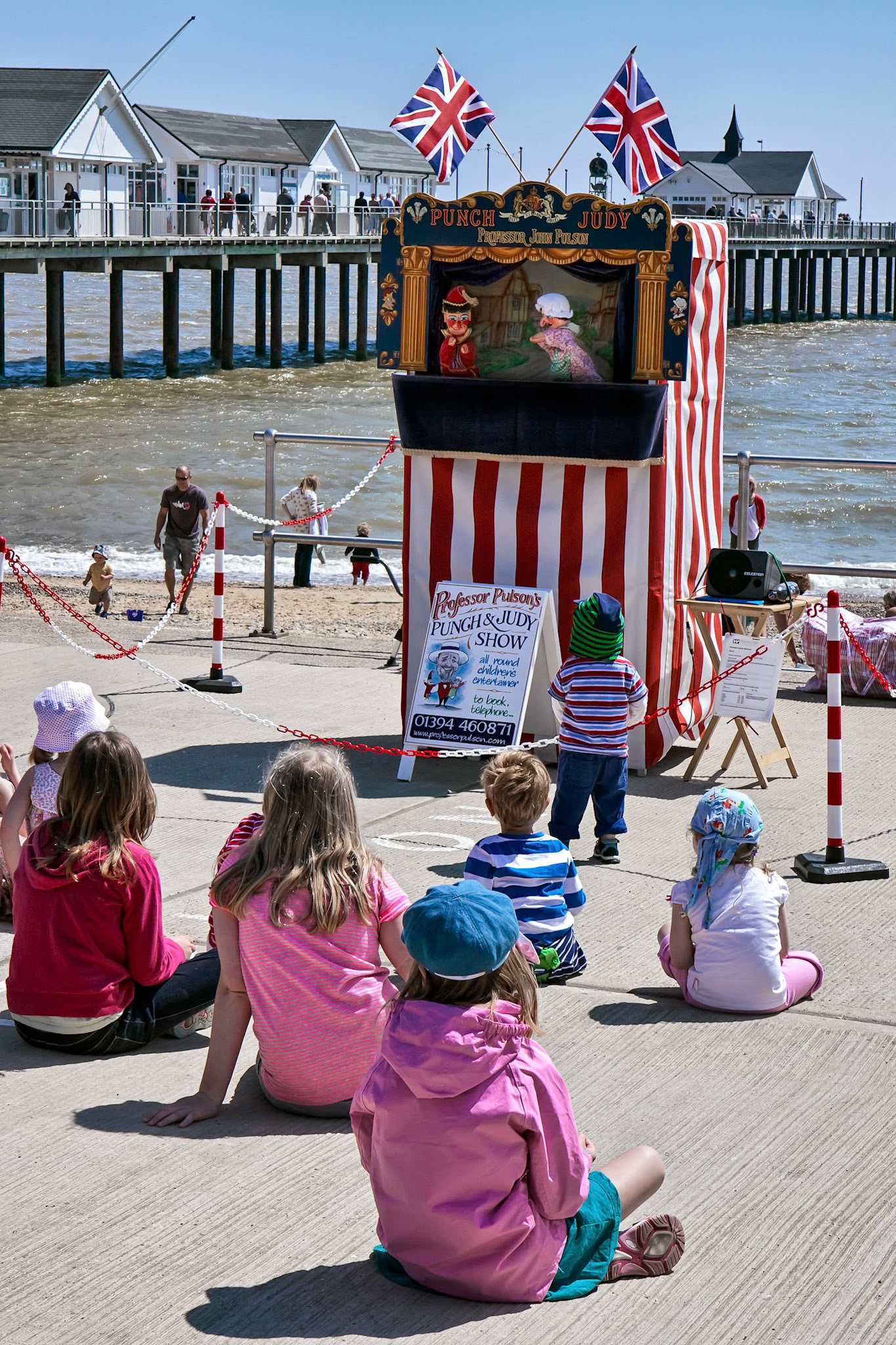 Punch and Judy show at Southwold