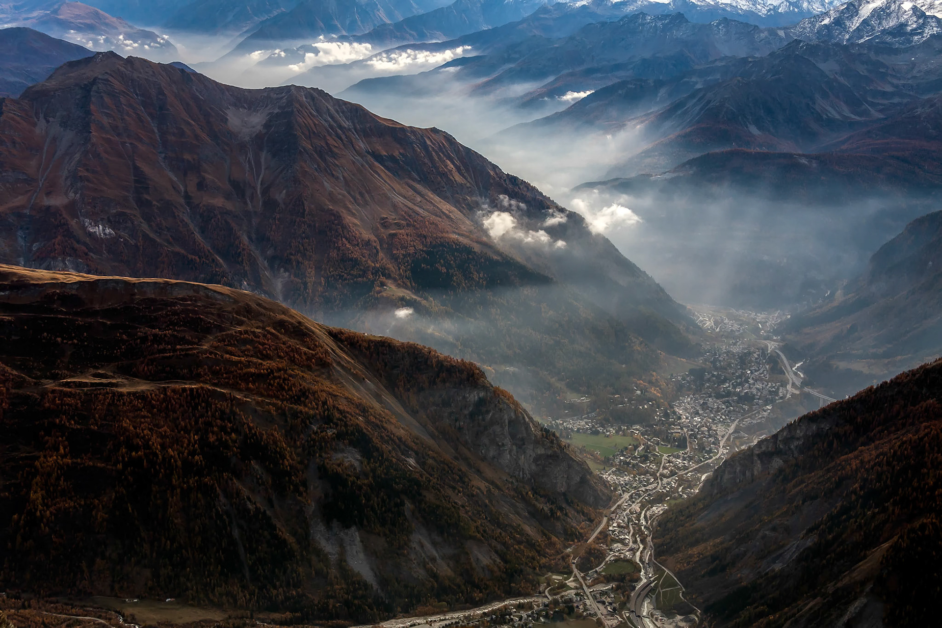 View of Cormayeur from Monte Bianco