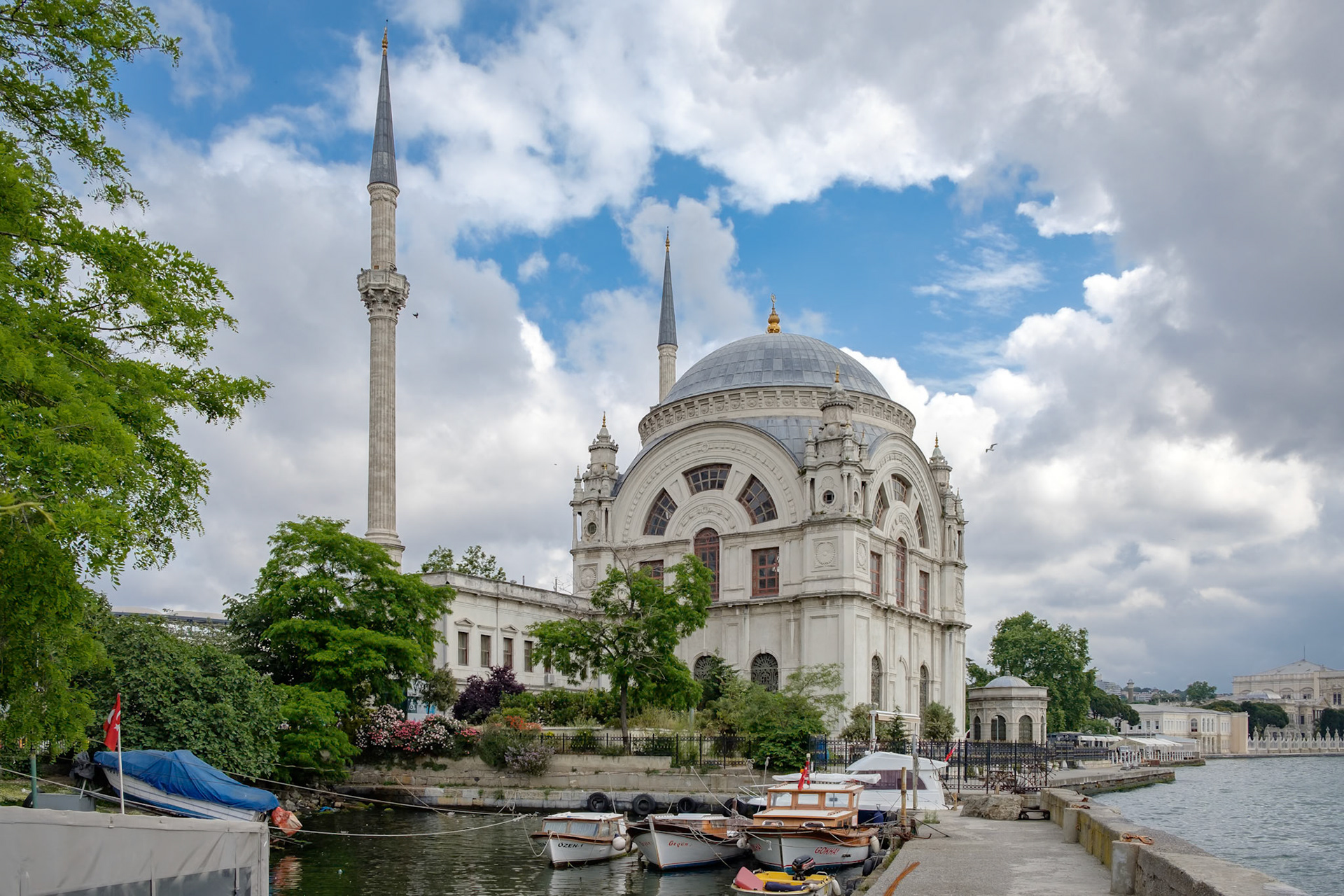 ISTANBUL, TURKEY - MAY 29 : Exterior view of the Bezmi Alem Valide Sultan Mosque in Istanbul Turkey on May 29, 2018