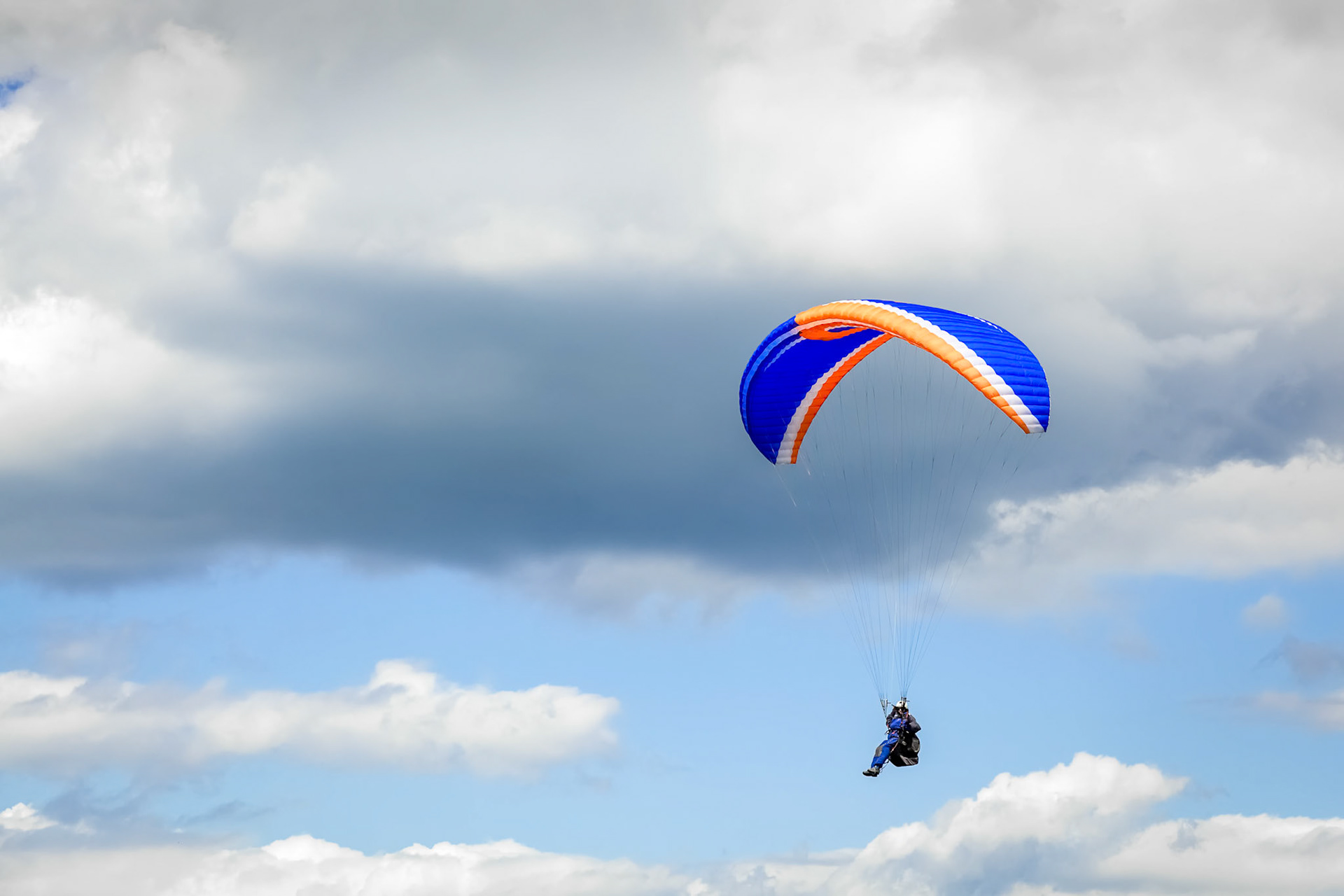 Paragliding at Devil's Dyke