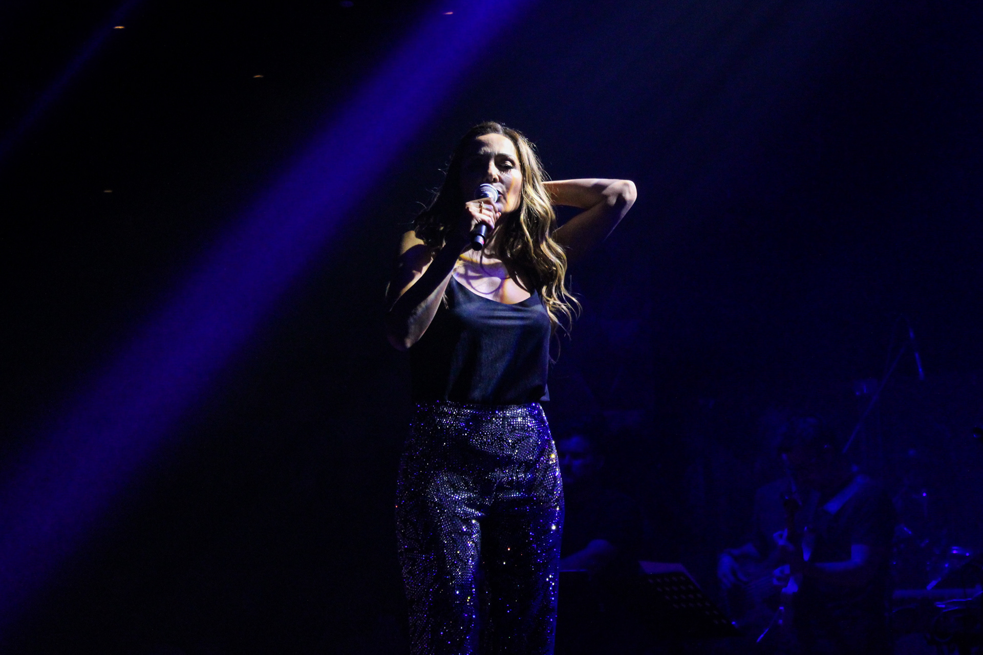 Despina Vandi V