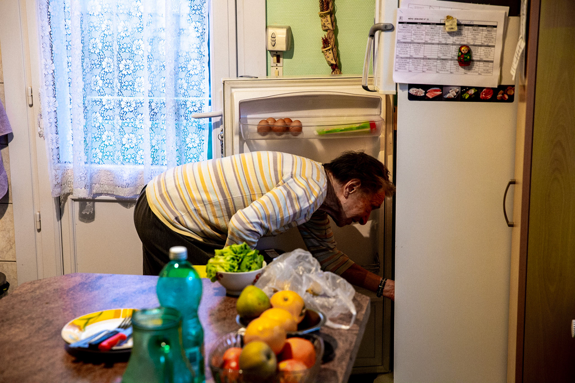 Une visite dans le frigo afin de préparer le déjeuner pour la ciquième ou sixième fois dans la matinée.