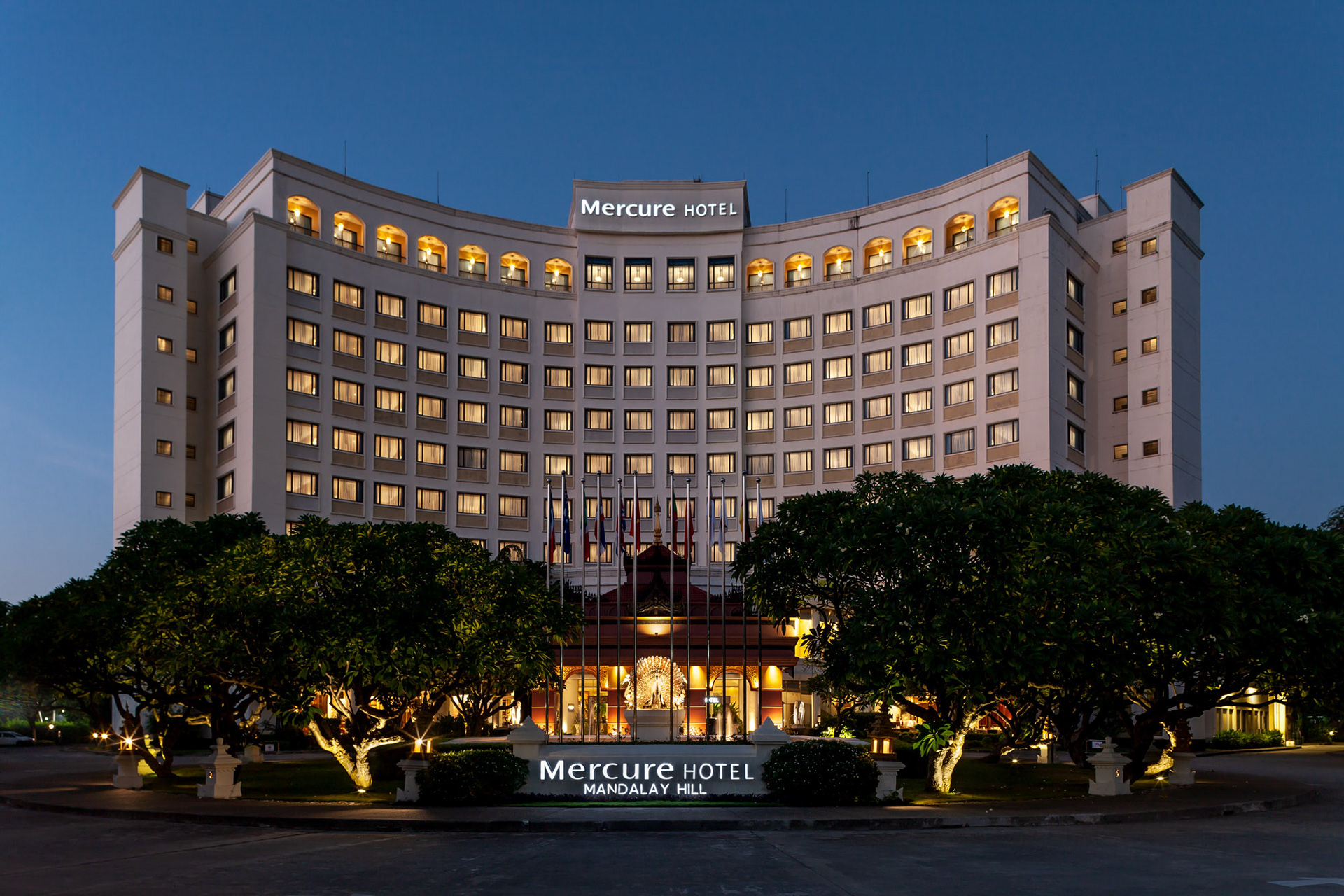 Mercure Mandalay Hill Resort, Mandalay, Myanmar