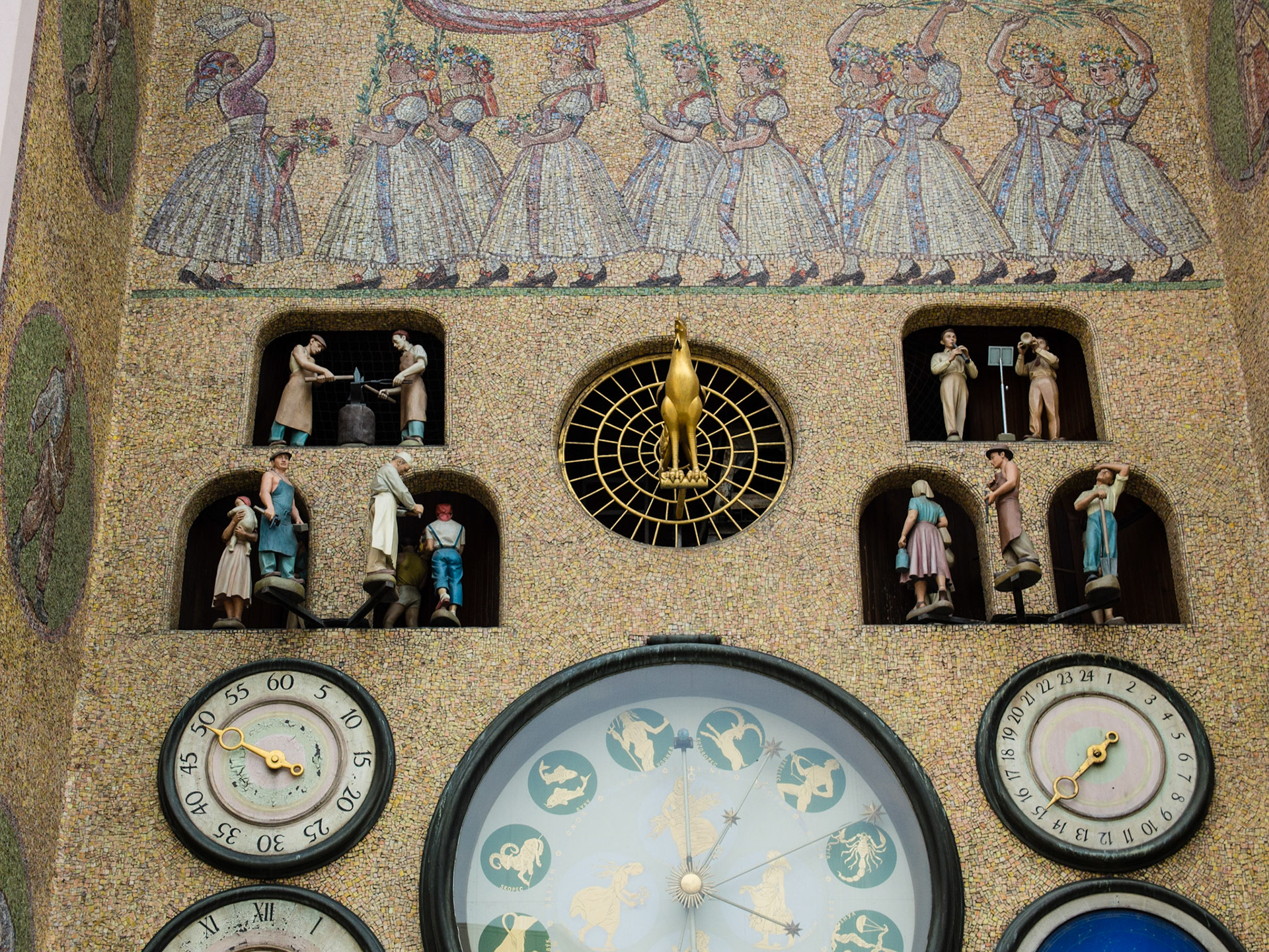 Olomouc astronomical clock