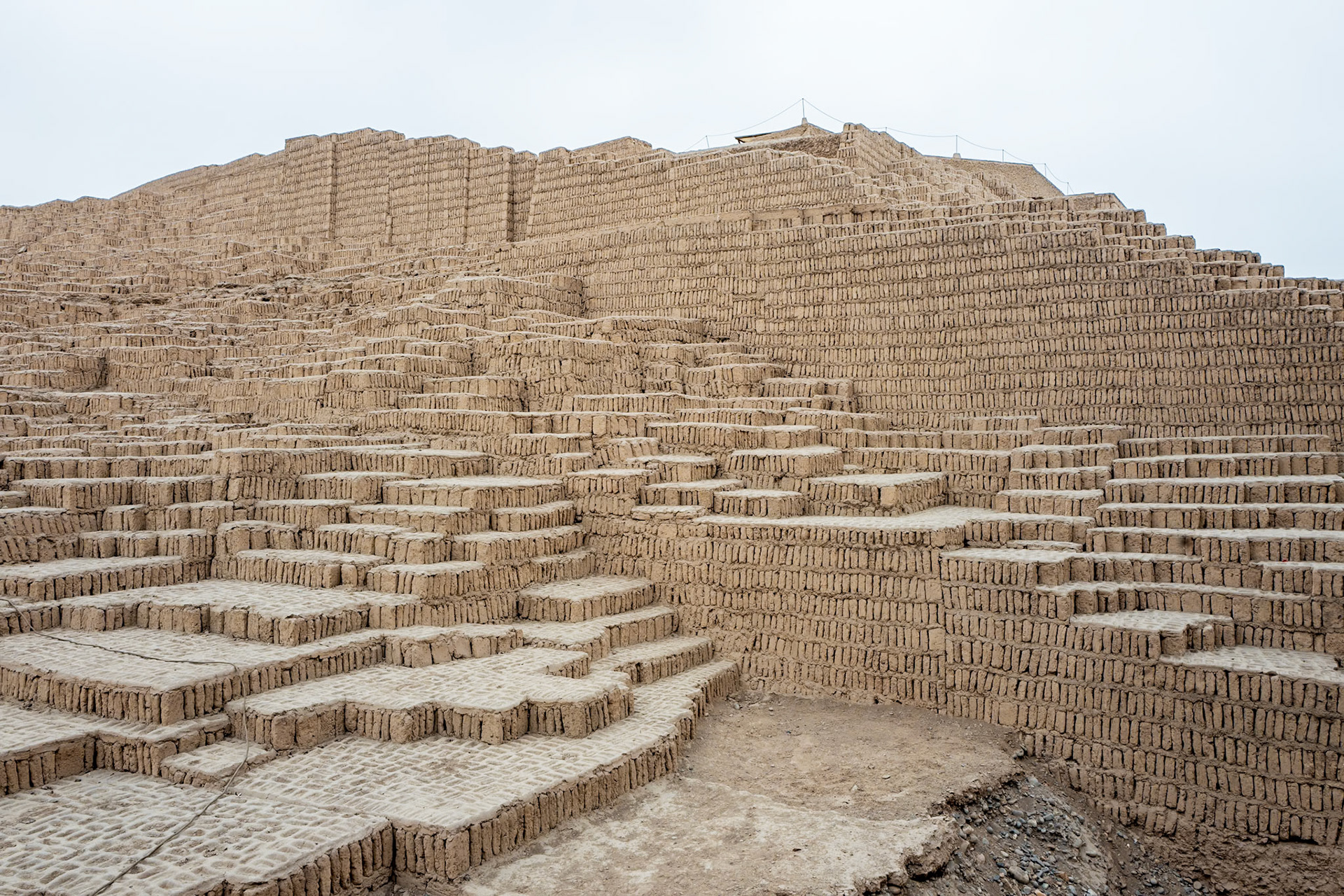 Huaca Pucllana, Lima