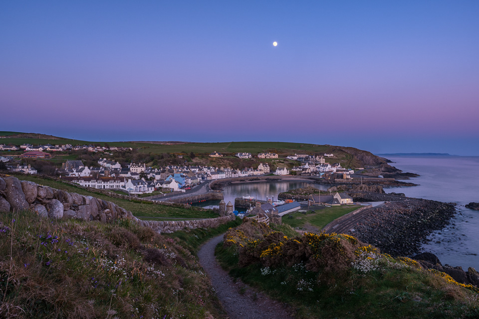 Portpatrick Moonrise, Rhinns of Galloway, 2021.