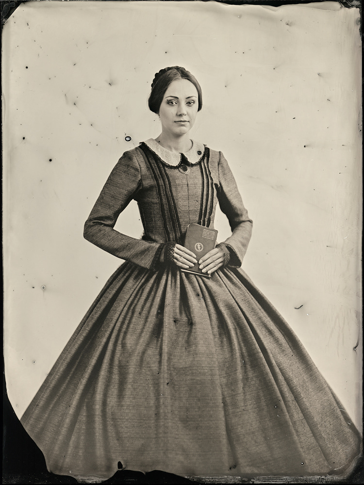 THE TURN OF THE SCREW B. Britten | Opera na Zamku w Szczecinie | reżyseria Natalia Babińska | scenografia i kostiumy Martyna Kander | reżyseria światła Maciej Igielski | projekcje Ewa Krasucka | fotografie Marek Grotowski | ambrotypy Paweł Śmiałek | premiera 20 V 2016