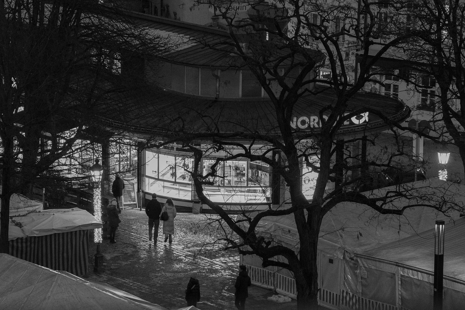 Munich, Viktualienmarkt, Dec 2023