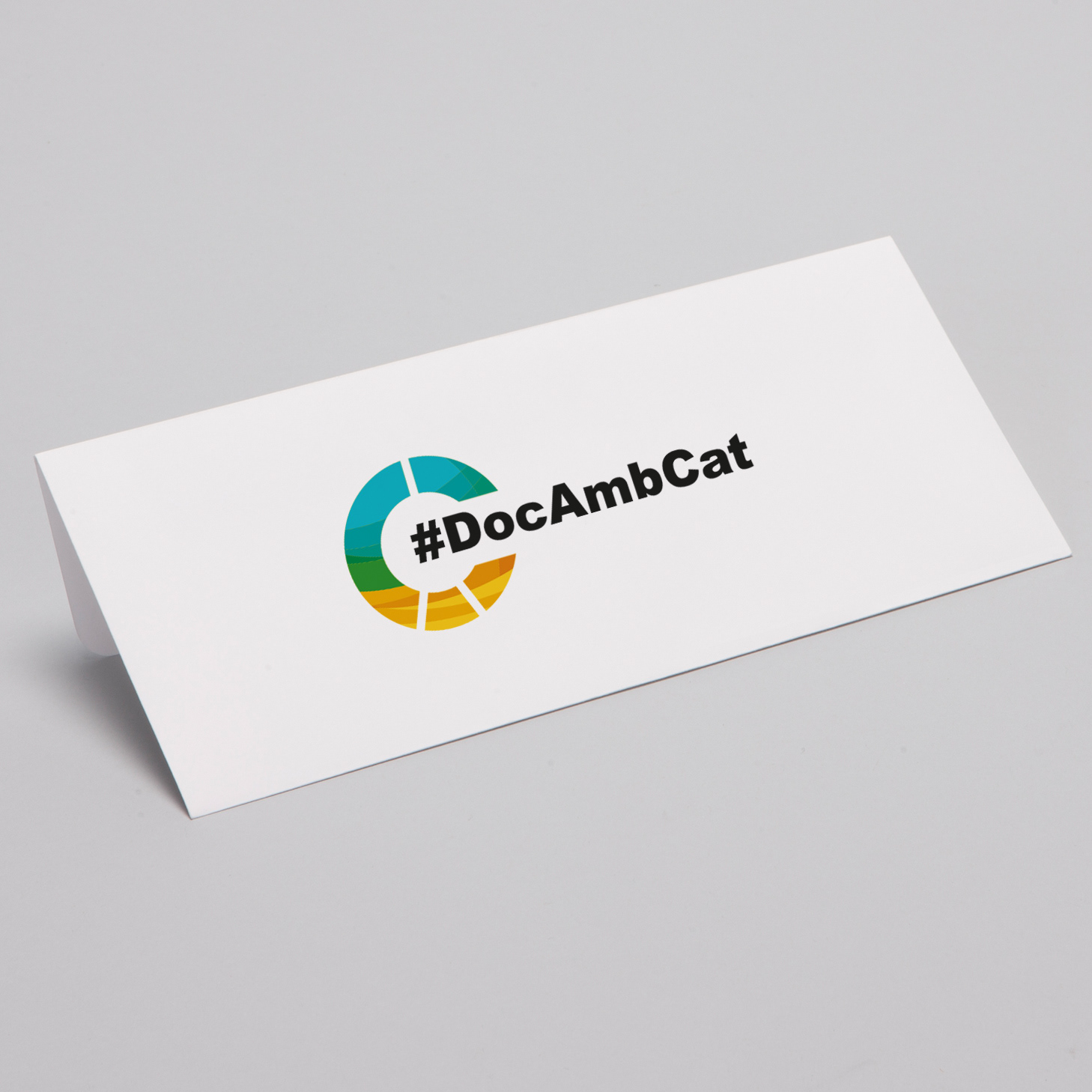 Diseño de imagen corporativa para el #DocAmbCat. Documentació Ambiental de Catalunya.