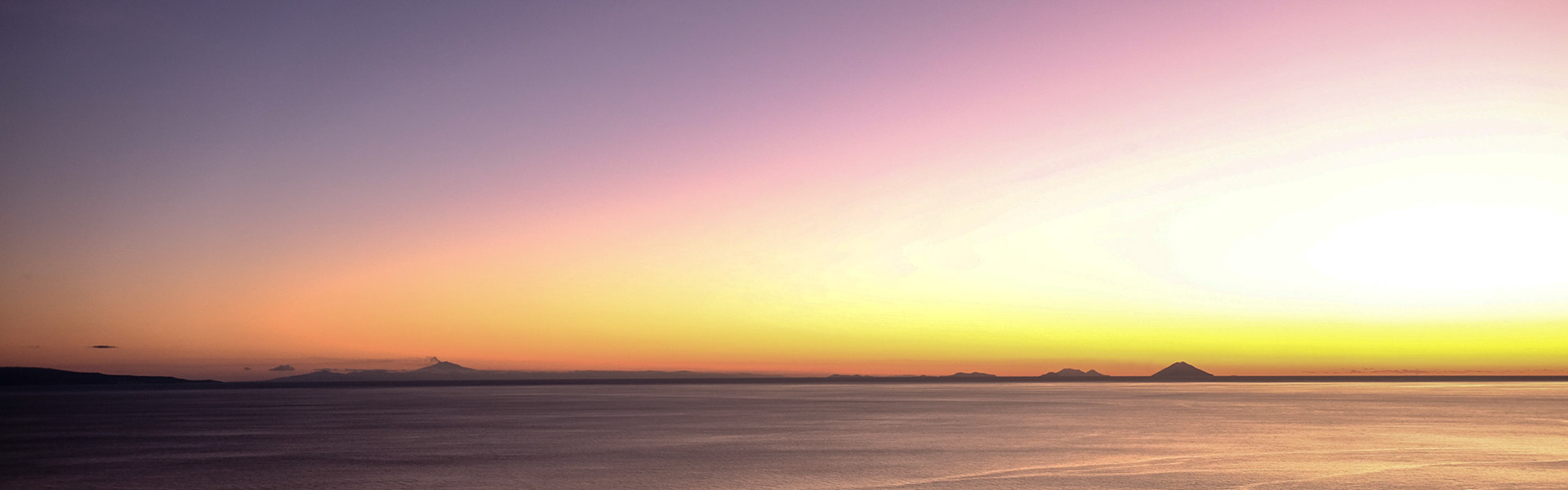 Etna et Stromboli ensemble !