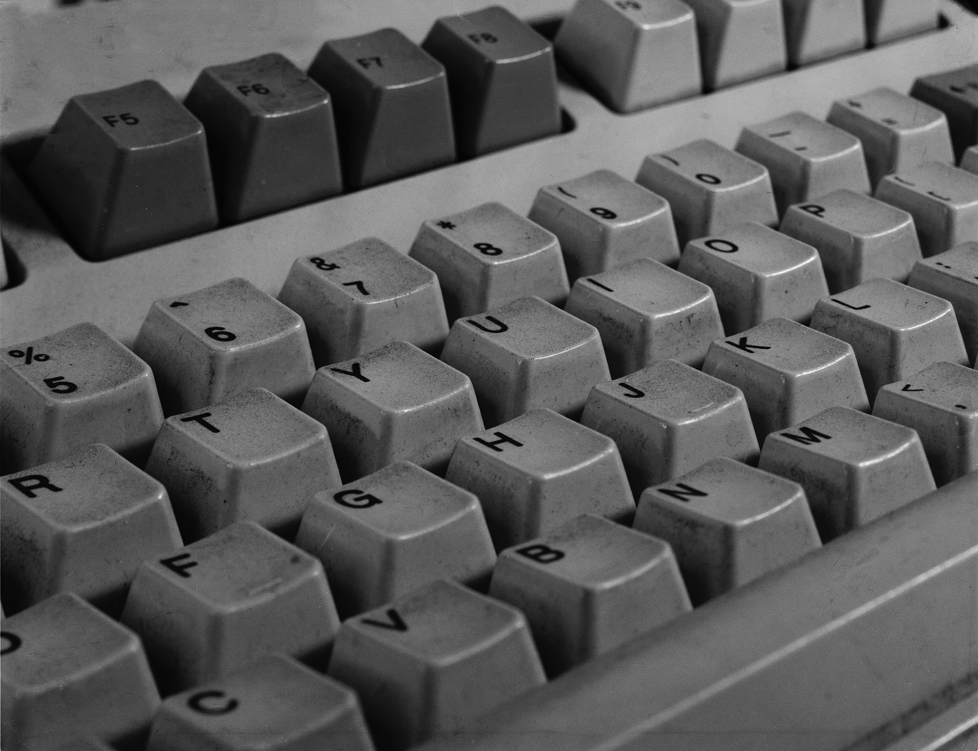 IBM '95 Keyboard (Signs of aging)