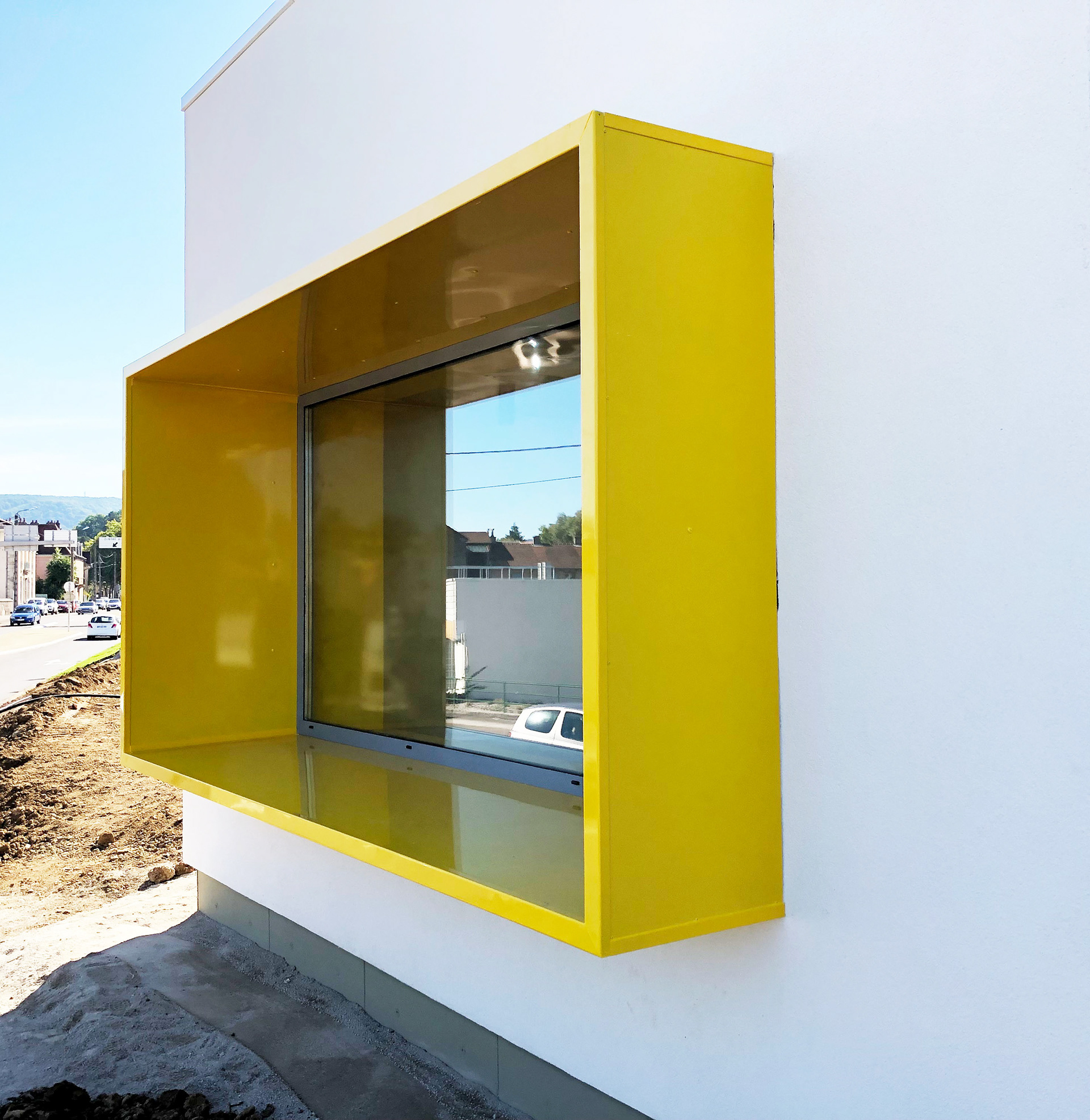 AGENCE BANCAIRE - LONS-LE-SAUNIER