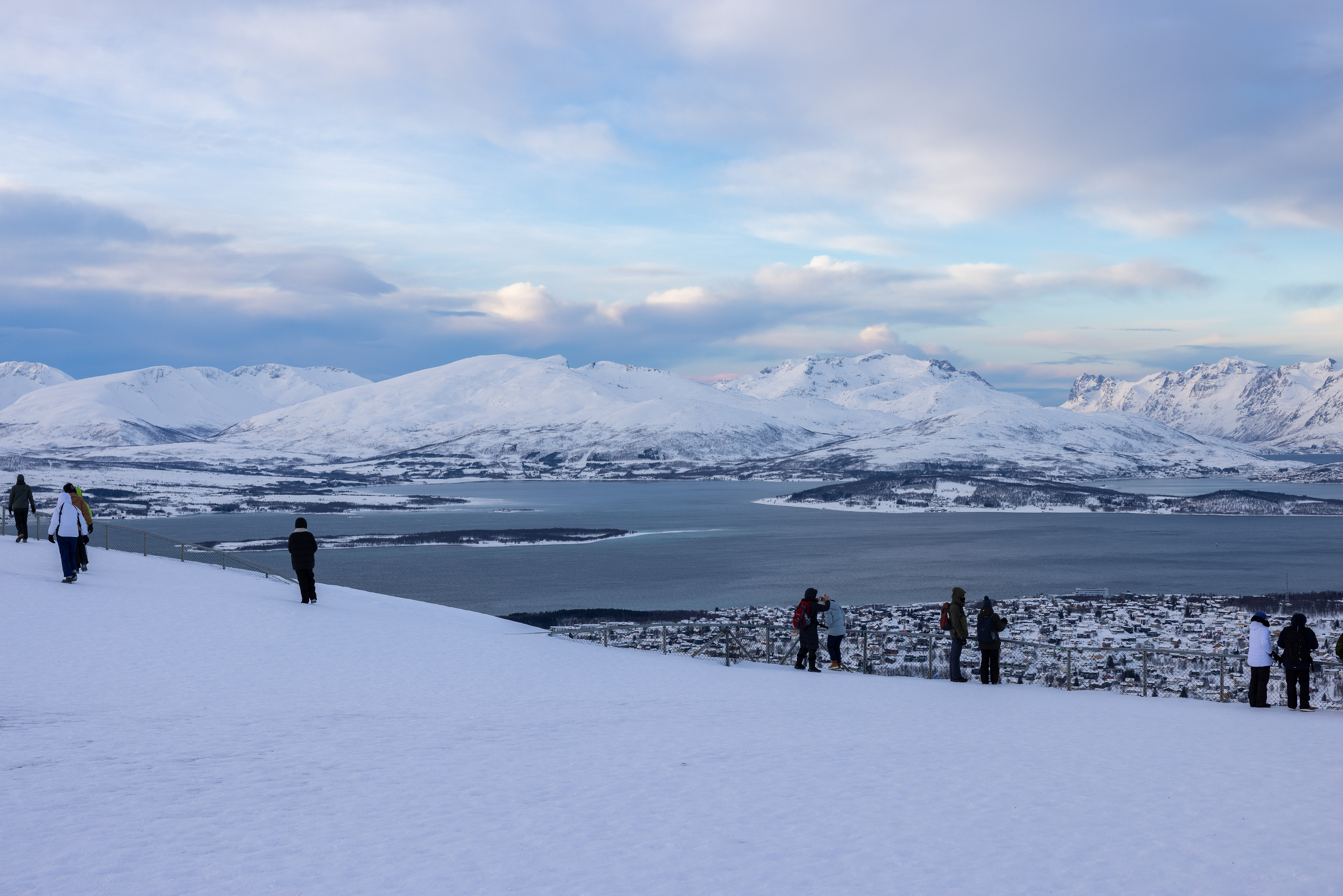 Boven op de berg in Tromso