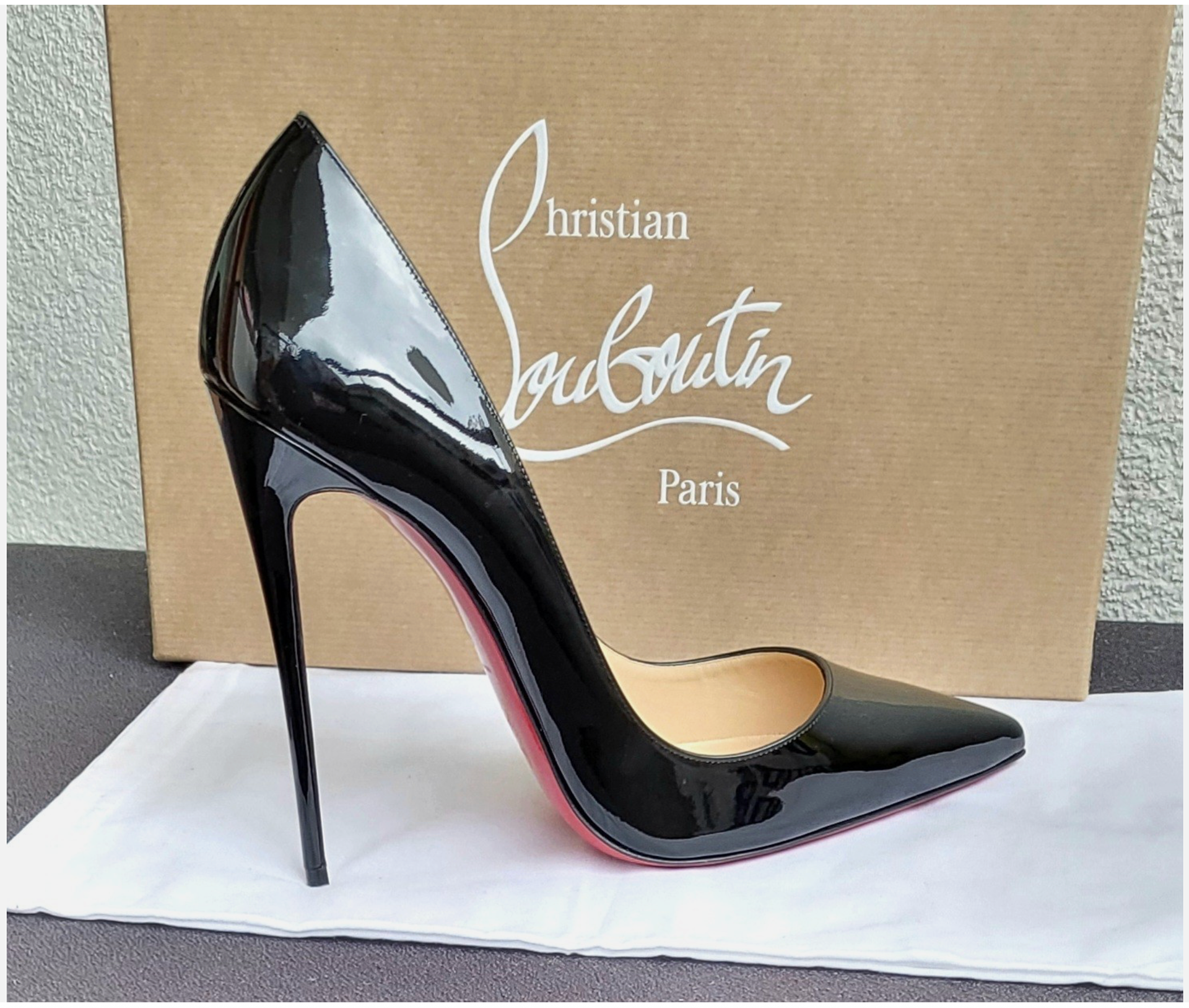 Nr. 64 - Verleih 100 EURO, Grösse 40