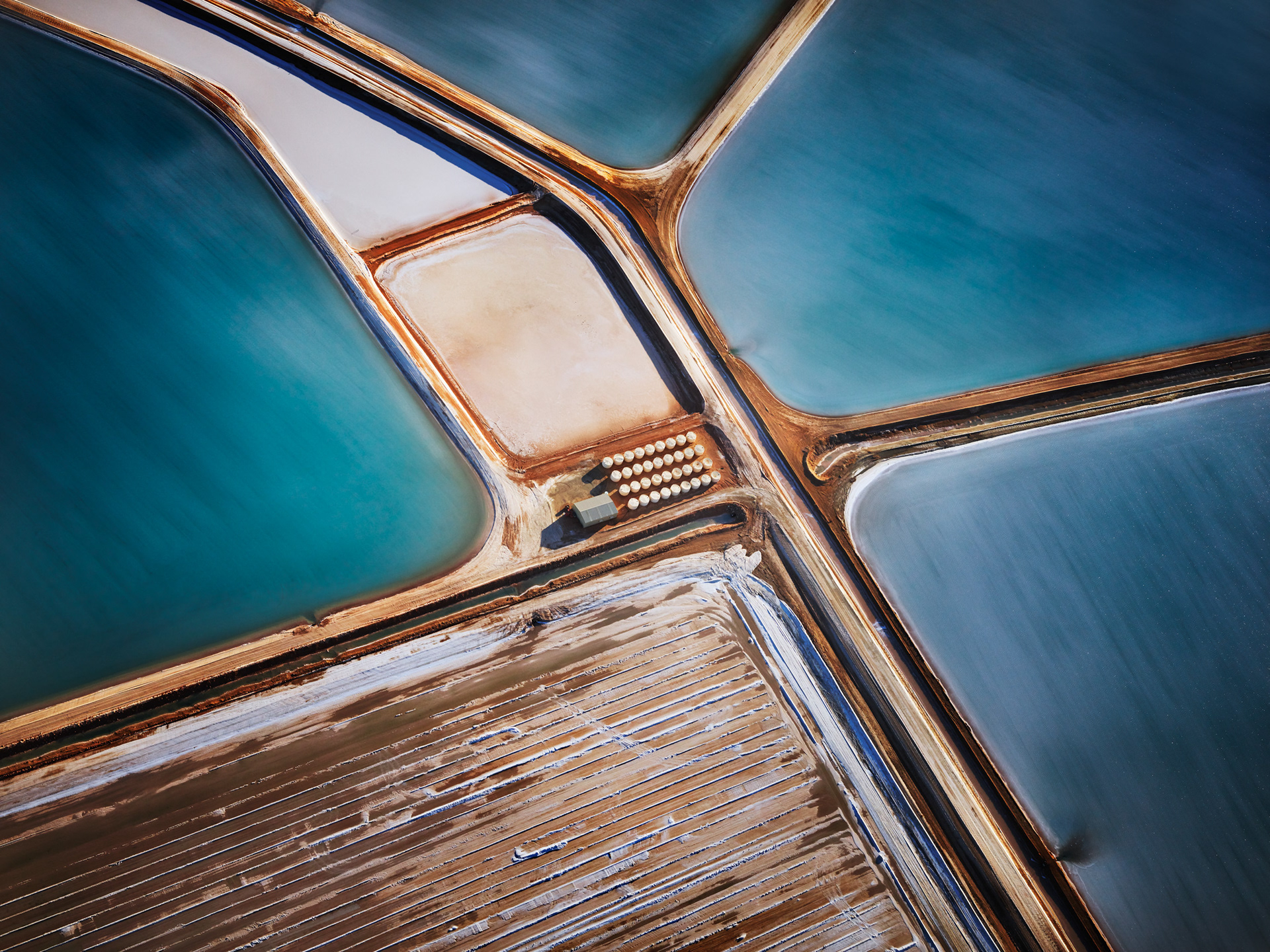 CONVERGENCE