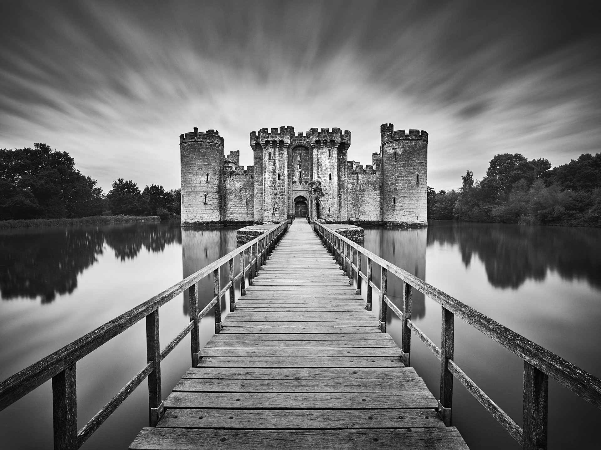 MEDIEVAL SPLENDOUR