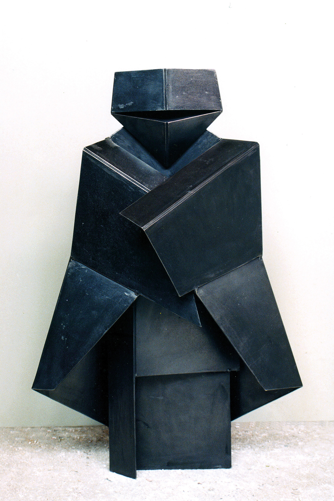 Iron Man 2. Iron, 70 x 45 x 30 cm.