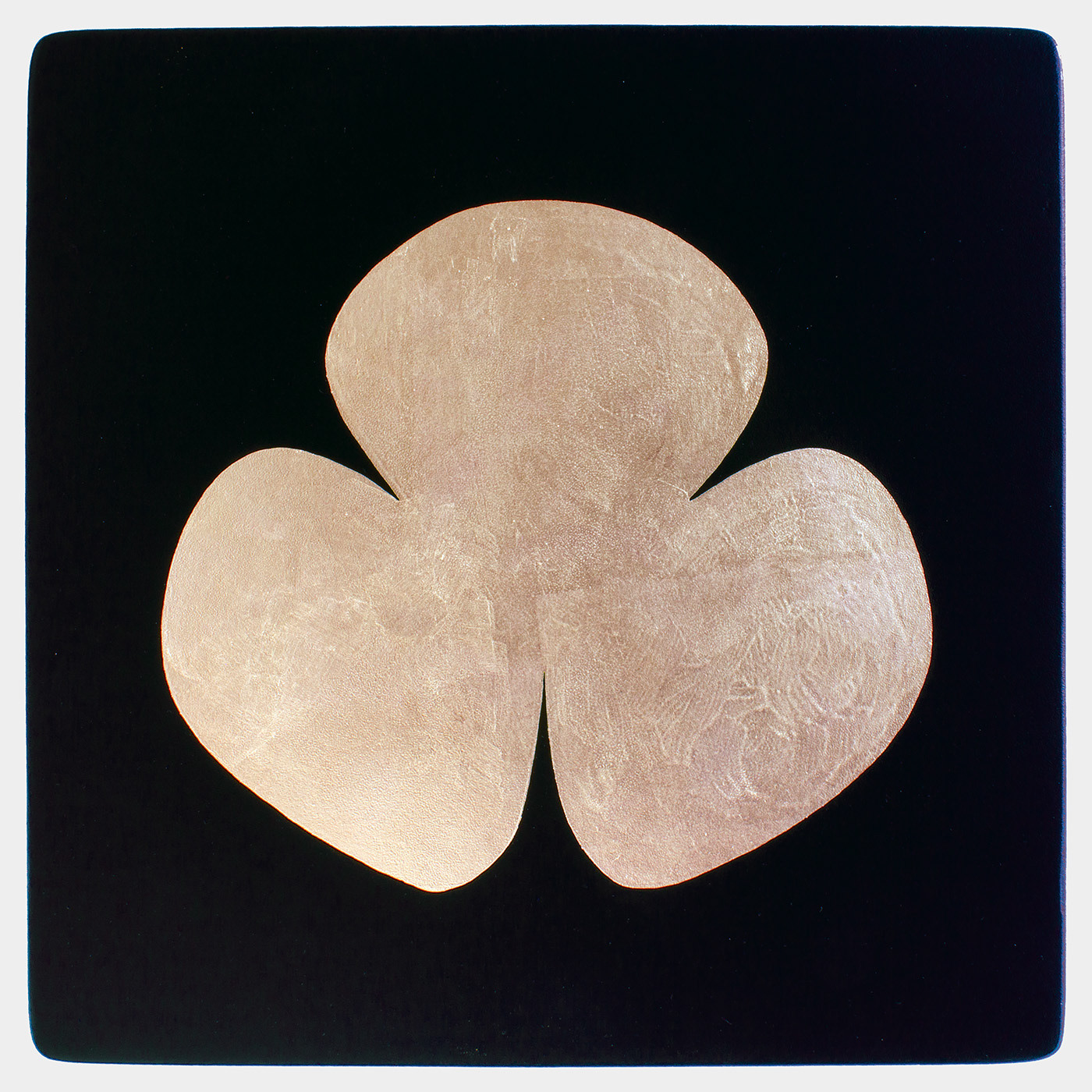 Appearance 4. Goldleaf on wood panel, 33 x 33 cm.