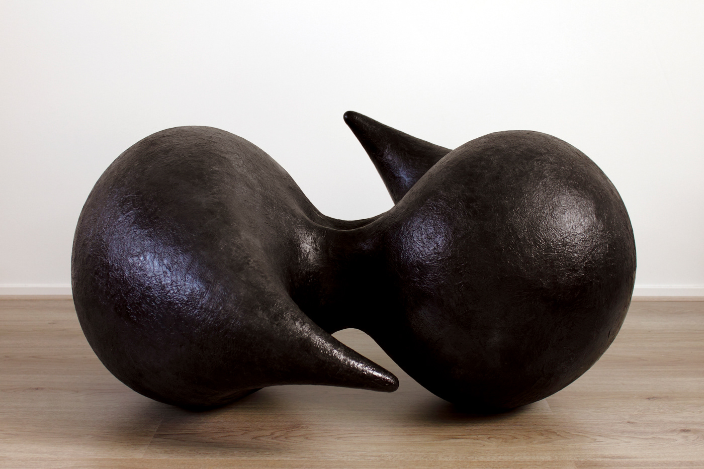 Governor. Polystyrene and paper, 45 x 90 x 65 cm.