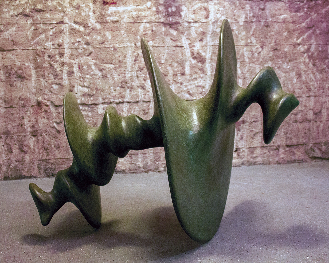 Spinner 1, synthetic resin, 70 x 90 x 65 cm.