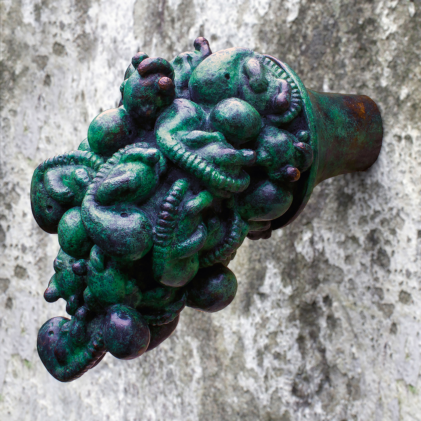 The Fall or Trap. Bronze, 18 x 12 x 20 cm.