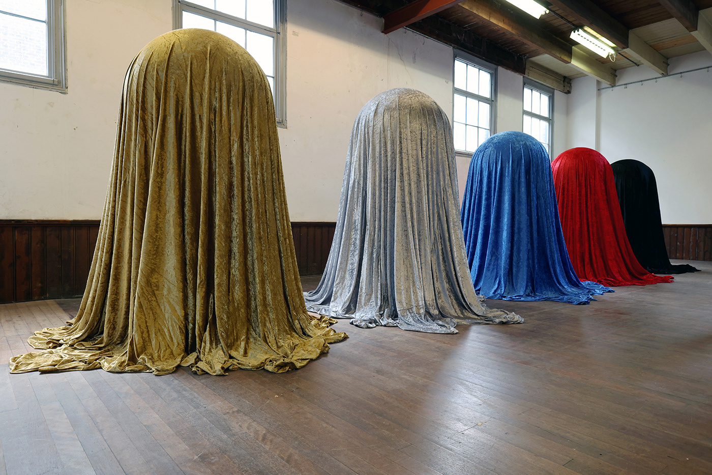 Celestial Bodies at the "S!X"exhibition in the Cigar Factory in Delft, synthetic resin and velours, each 190 x 90 x 90 cm.