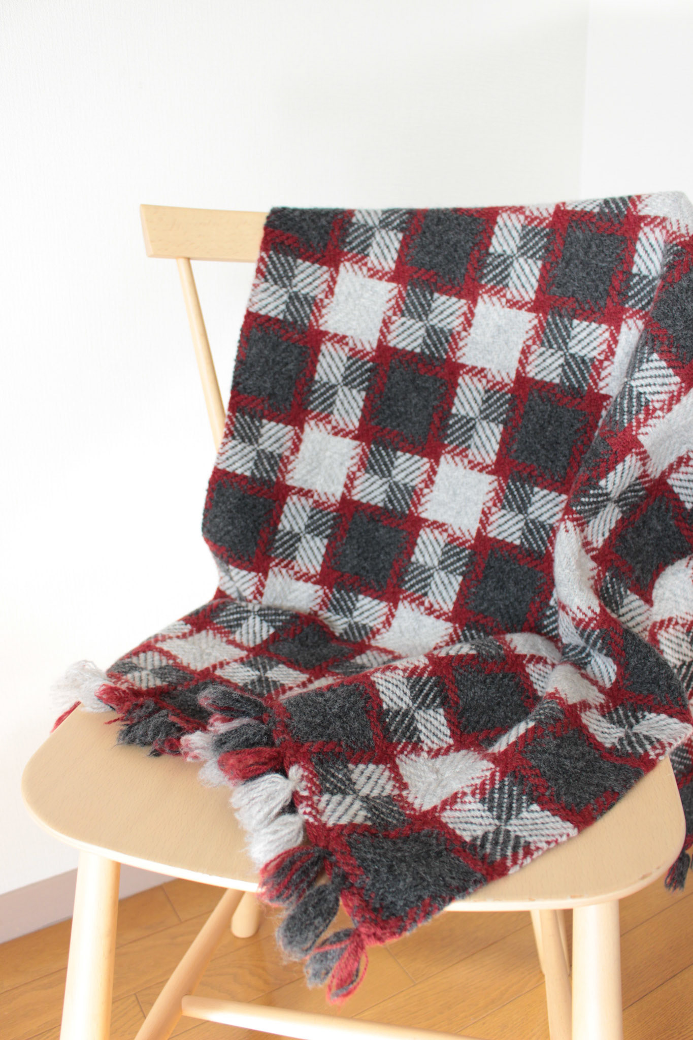 “ゆらぎ aw" 2019 <Blanket>ブランケット material: Wool size: ×cm design, fabrication: Hanako Fujino
