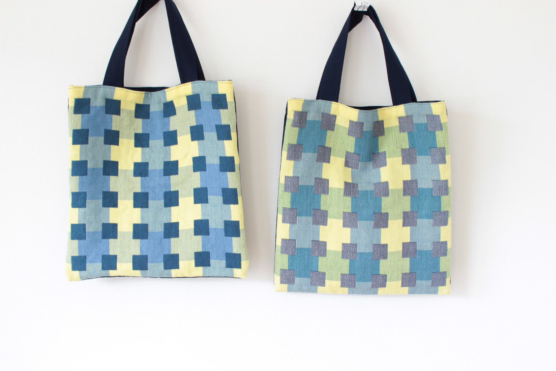 "Rutig" 2017 <Linen Totebag> リバーシブルトートバッグ material: Linen/Cotton size: 41×44cm design, fabrication: Hanako Fujino
